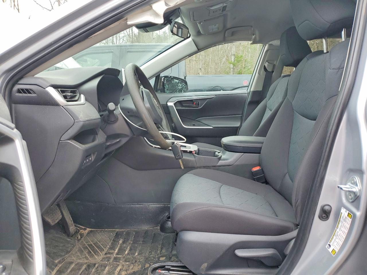 2025 Toyota Rav4 Le Silver vin: 2T3BWRFV7SW291528