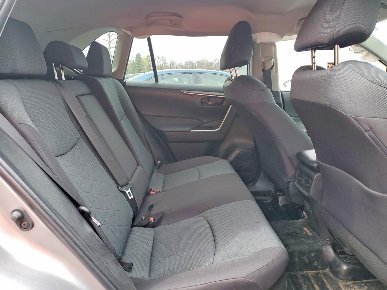 2025 Toyota Rav4 Le Silver vin: 2T3BWRFV7SW291528