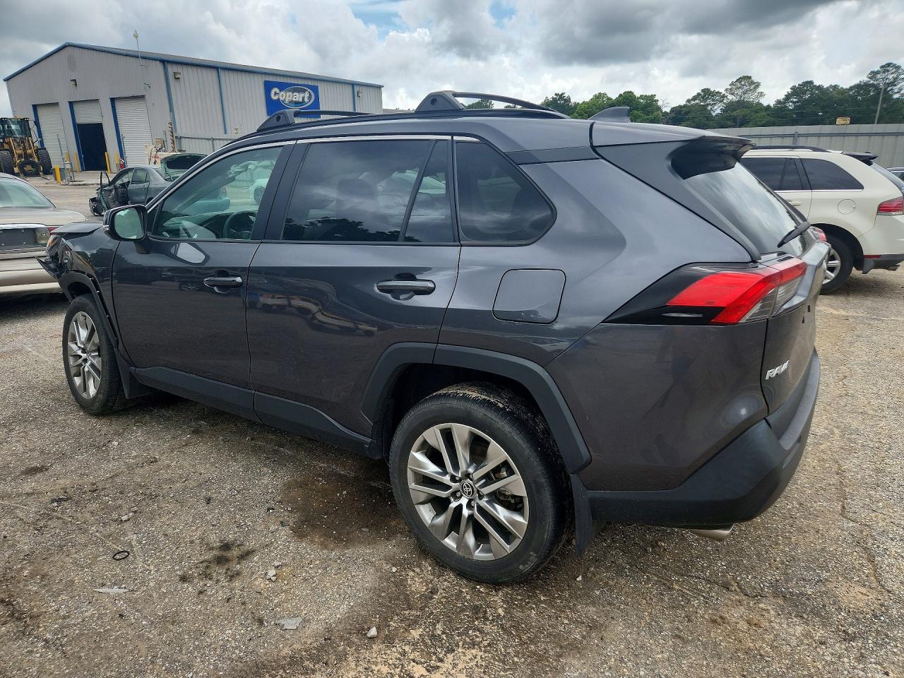 2023 Toyota Rav4 Xle Premium Gray vin: 2T3C1RFV1PC226668