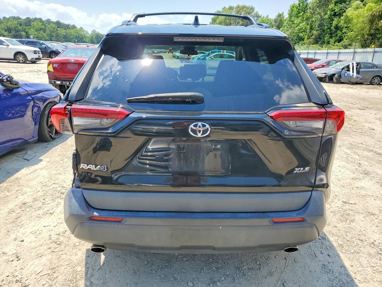 2019 Toyota Rav4 Xle Premium Black vin: 2T3C1RFV5KC007057