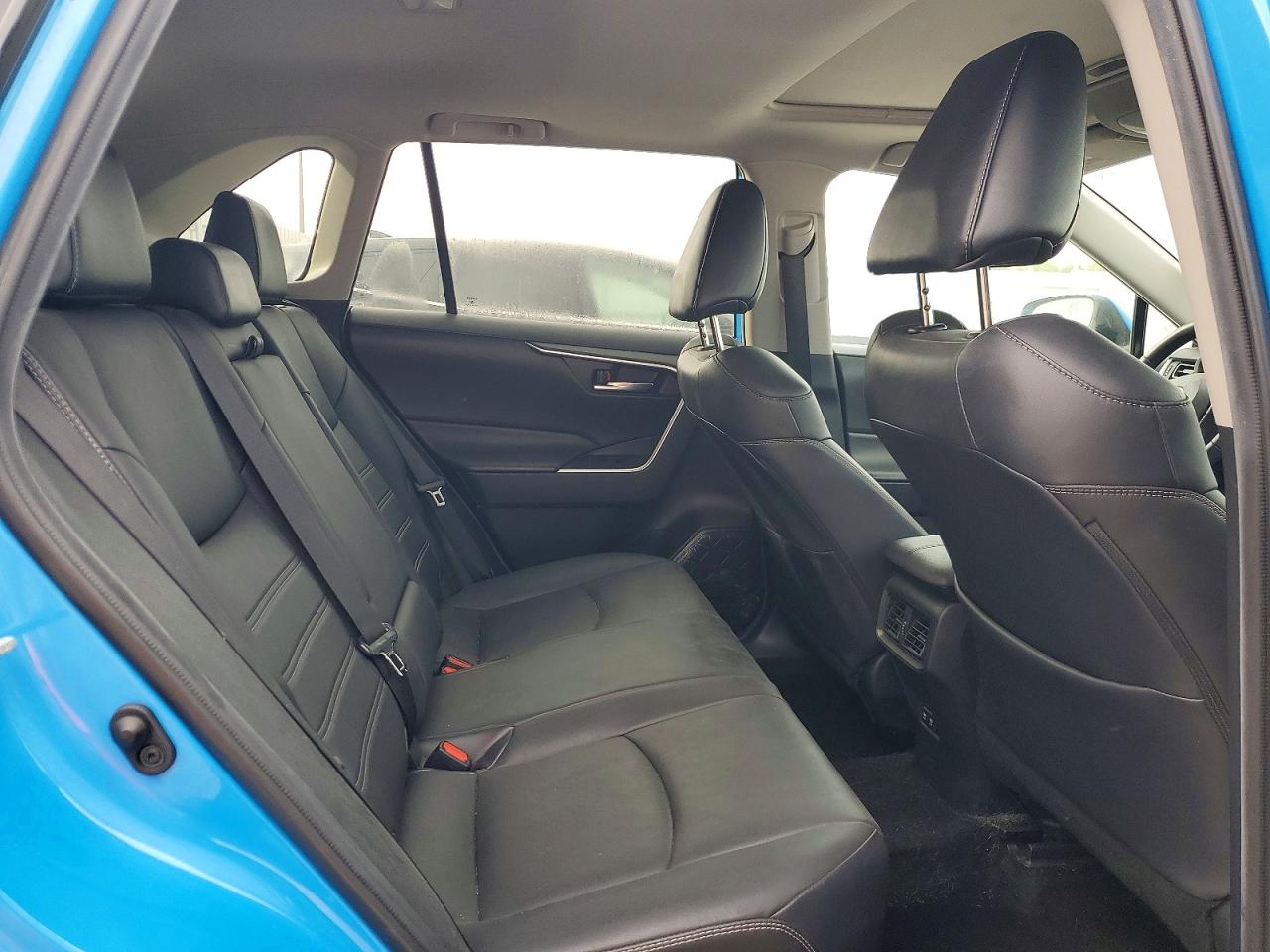 2021 Toyota Rav4 Xle Premium Синий vin: 2T3C1RFV8MW176121