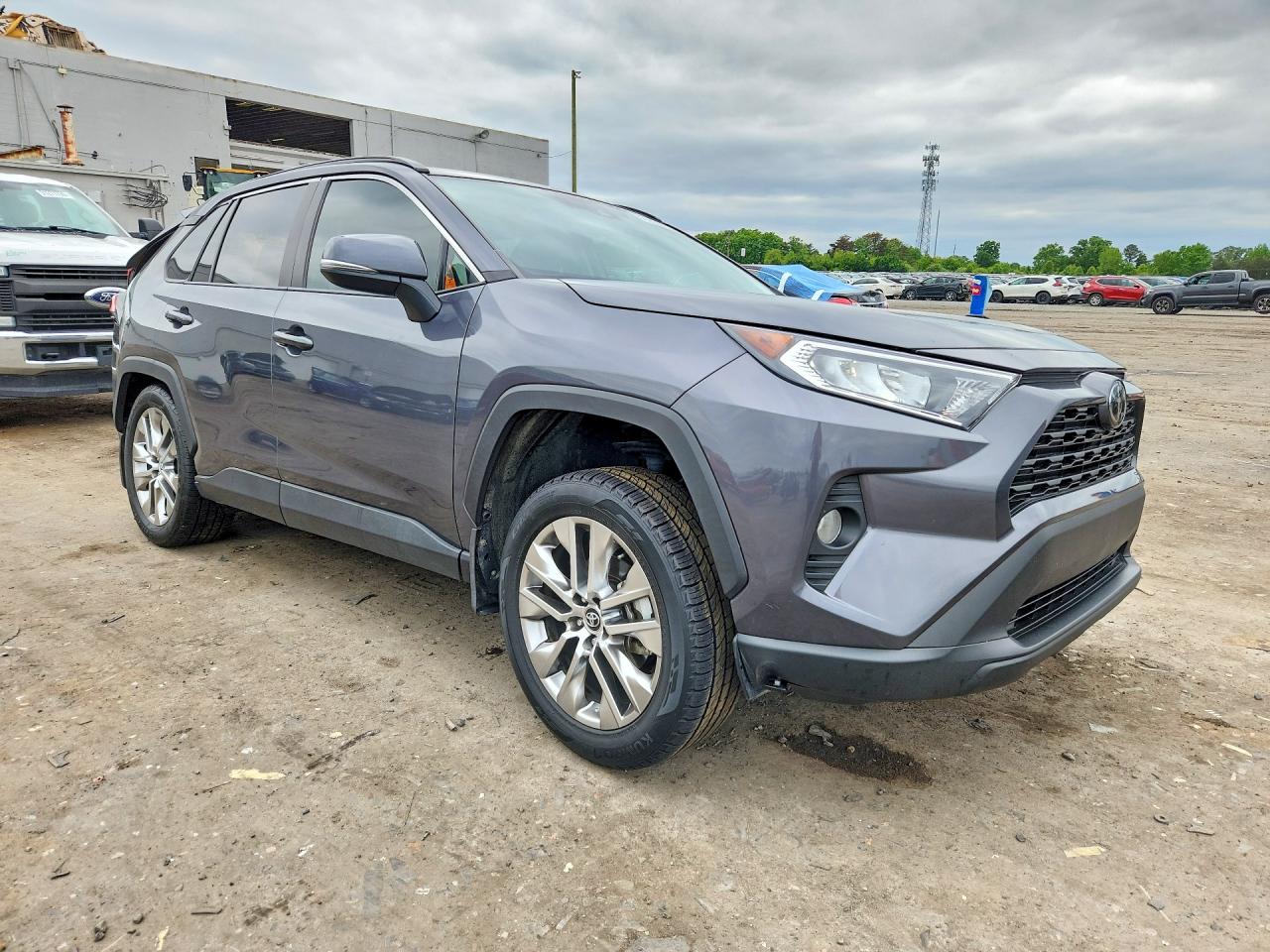 2020 Toyota Rav4 Xle Premium Gray vin: 2T3C1RFV9LW095952