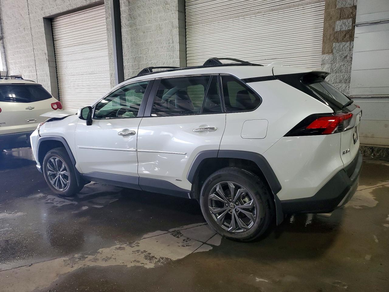 2024 Toyota Rav4 Limited White vin: 2T3D6RFV5RW065782