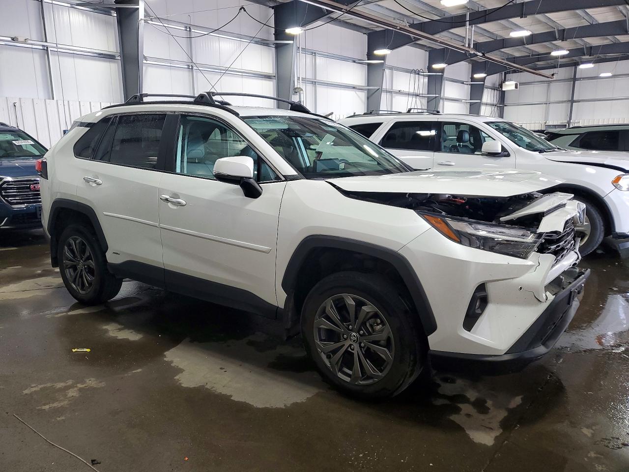 2024 Toyota Rav4 Limited White vin: 2T3D6RFV5RW065782