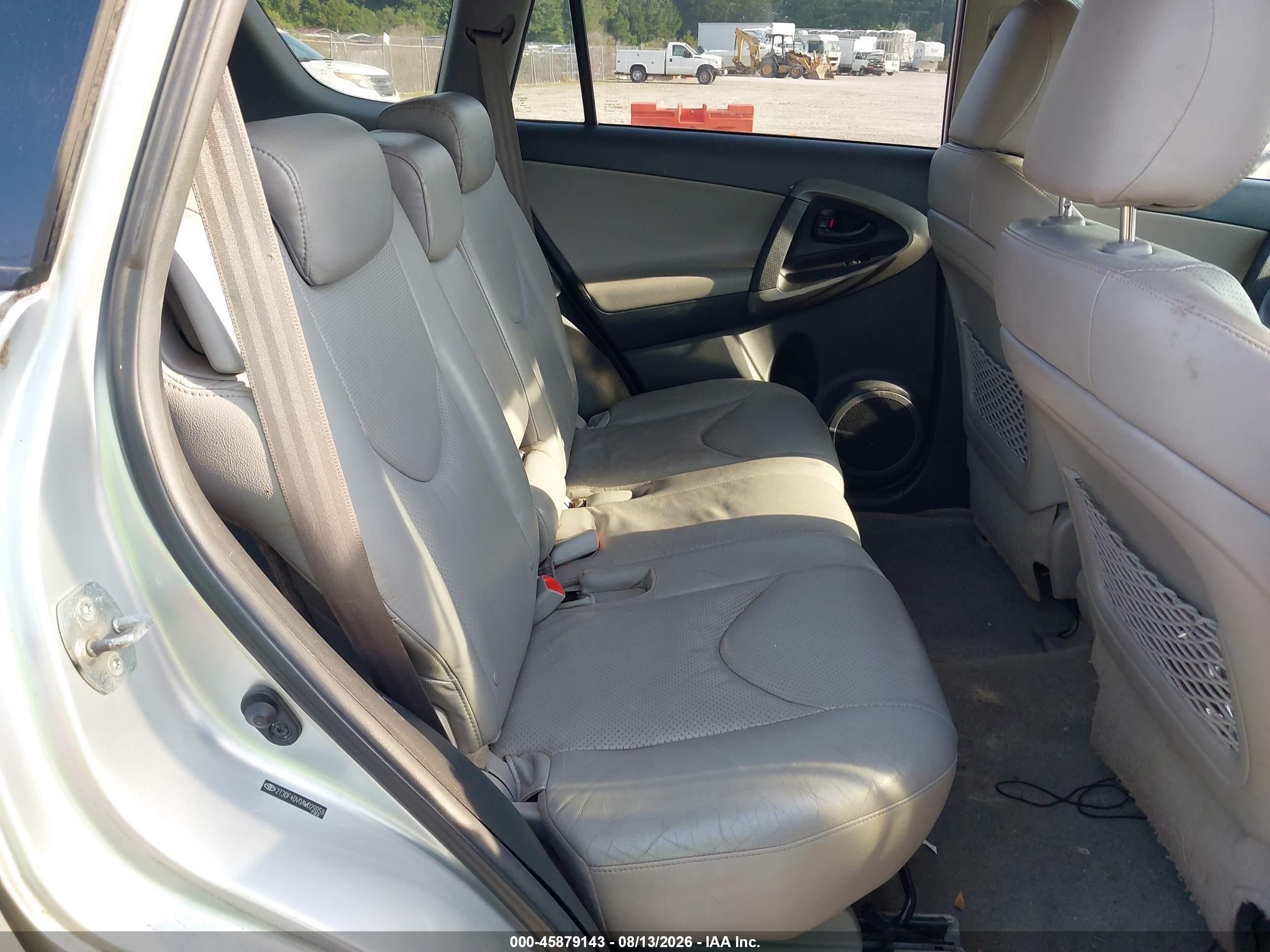 2010 Toyota Rav4 Limited Silver vin: 2T3DF4DV0AW029959