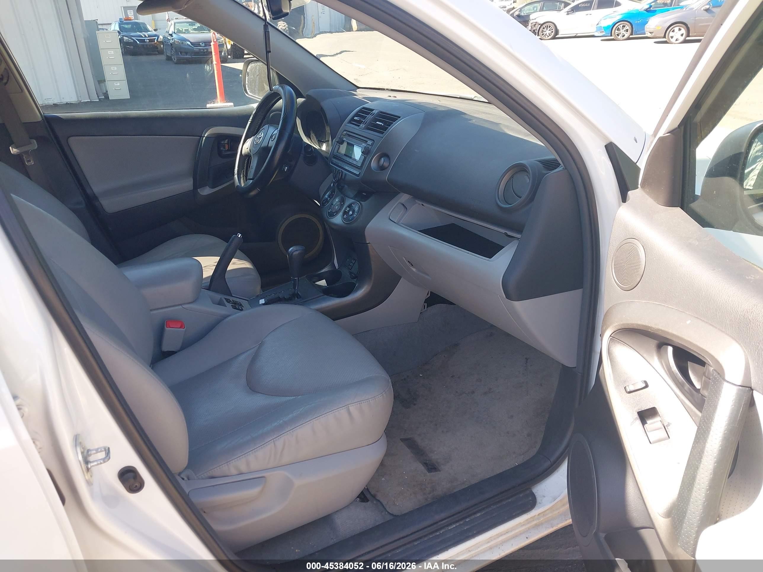 2012 Toyota Rav4 Limited White vin: 2T3DF4DV0CW199922
