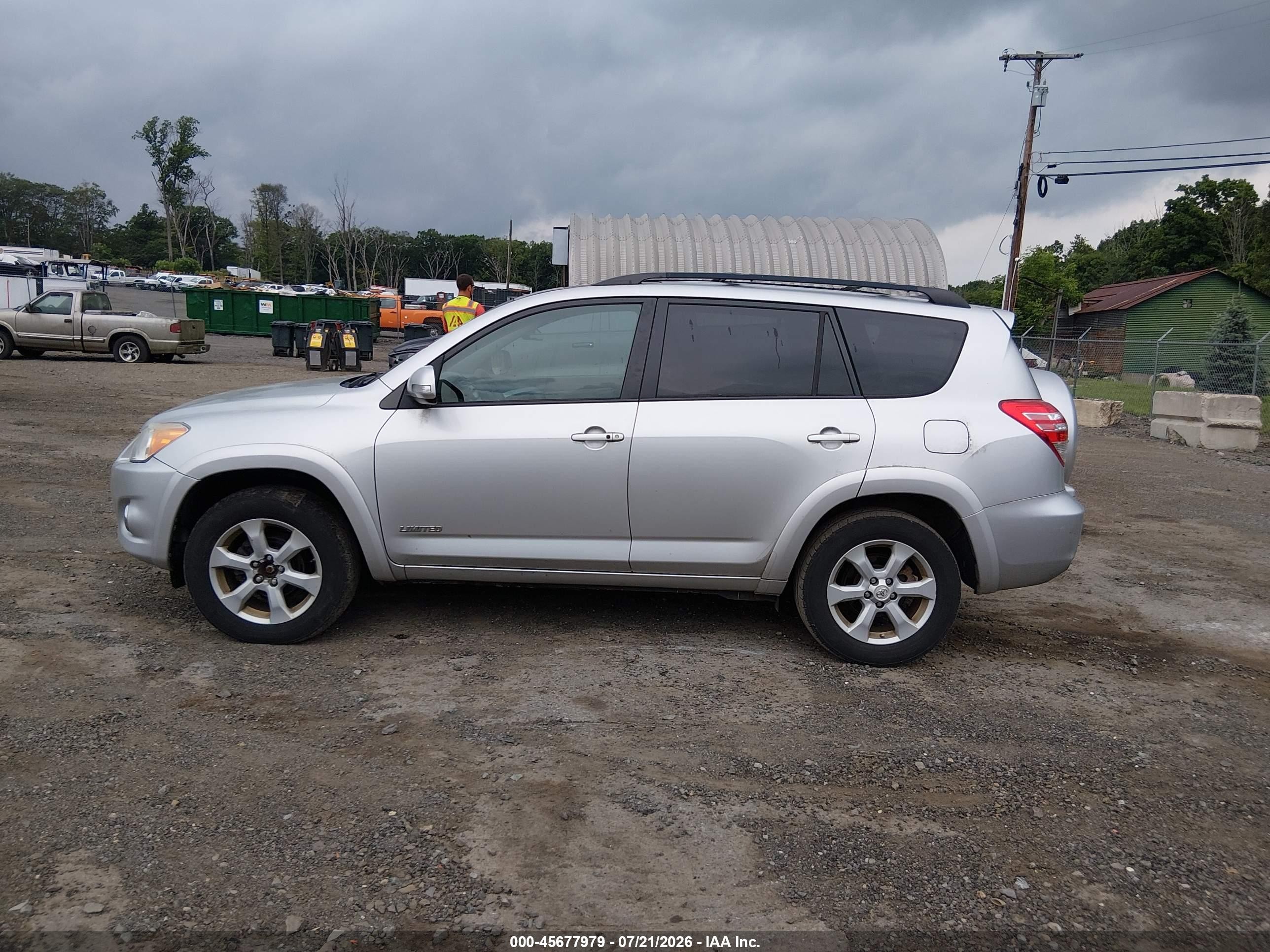 2011 Toyota Rav4 Limited Silver vin: 2T3DF4DV1BW133216