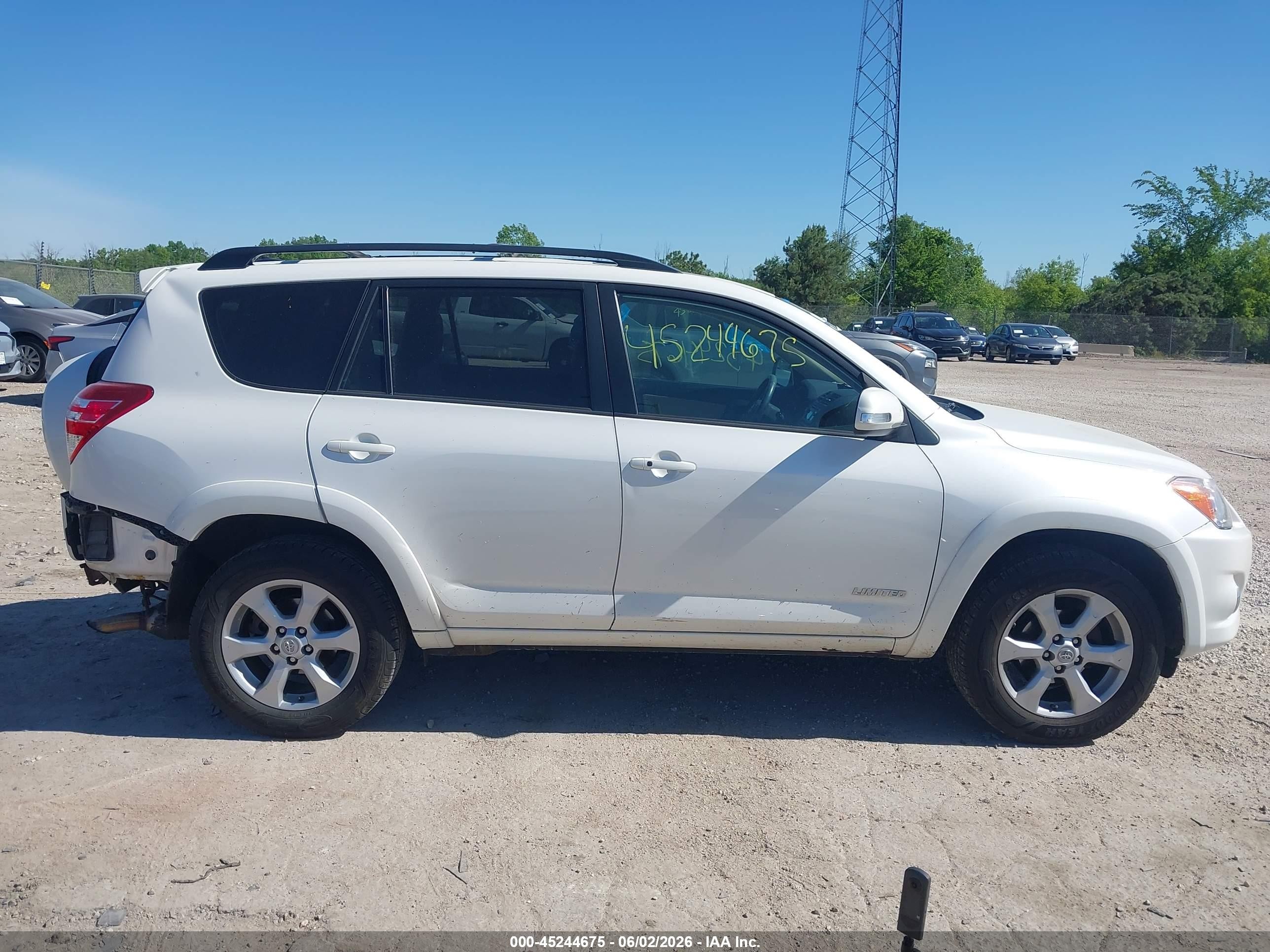 2012 Toyota Rav4 Limited White vin: 2T3DF4DV1CW204299