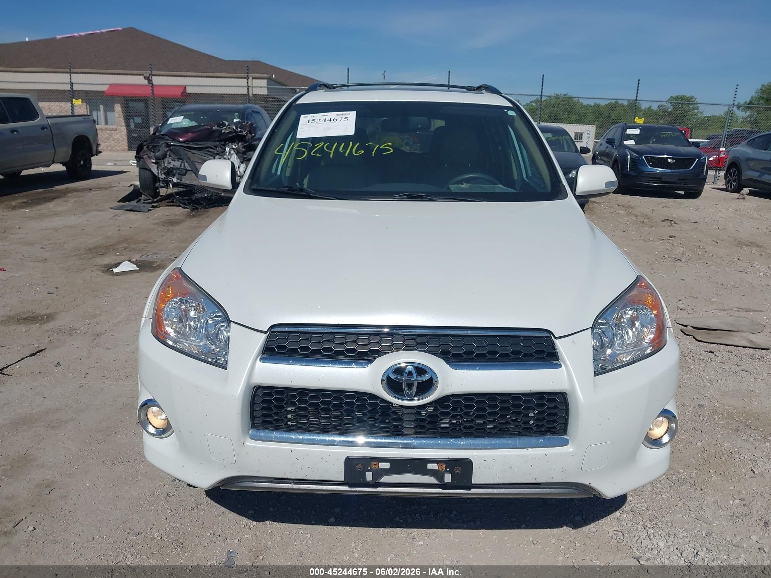2012 Toyota Rav4 Limited White vin: 2T3DF4DV1CW204299