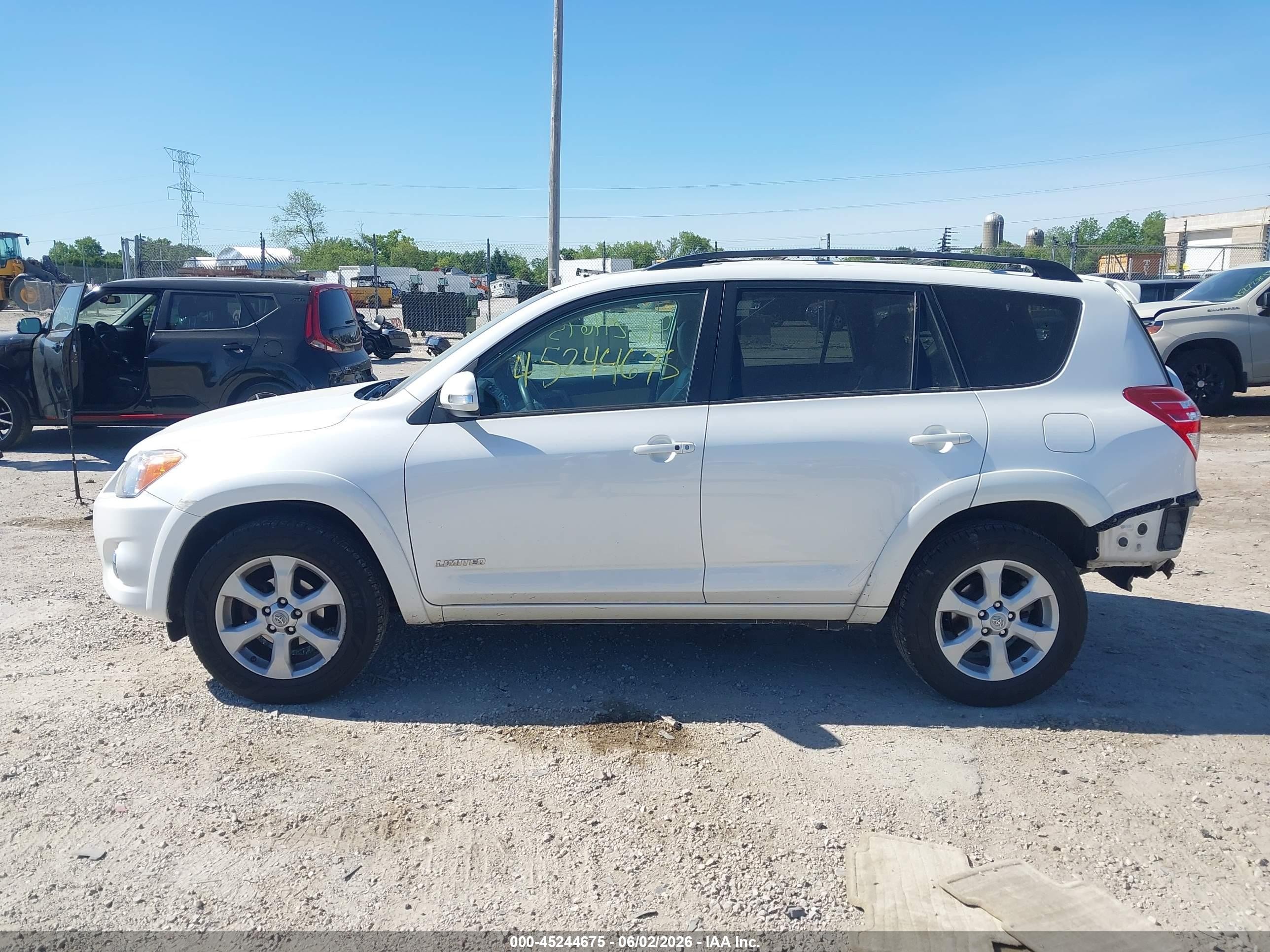 2012 Toyota Rav4 Limited White vin: 2T3DF4DV1CW204299