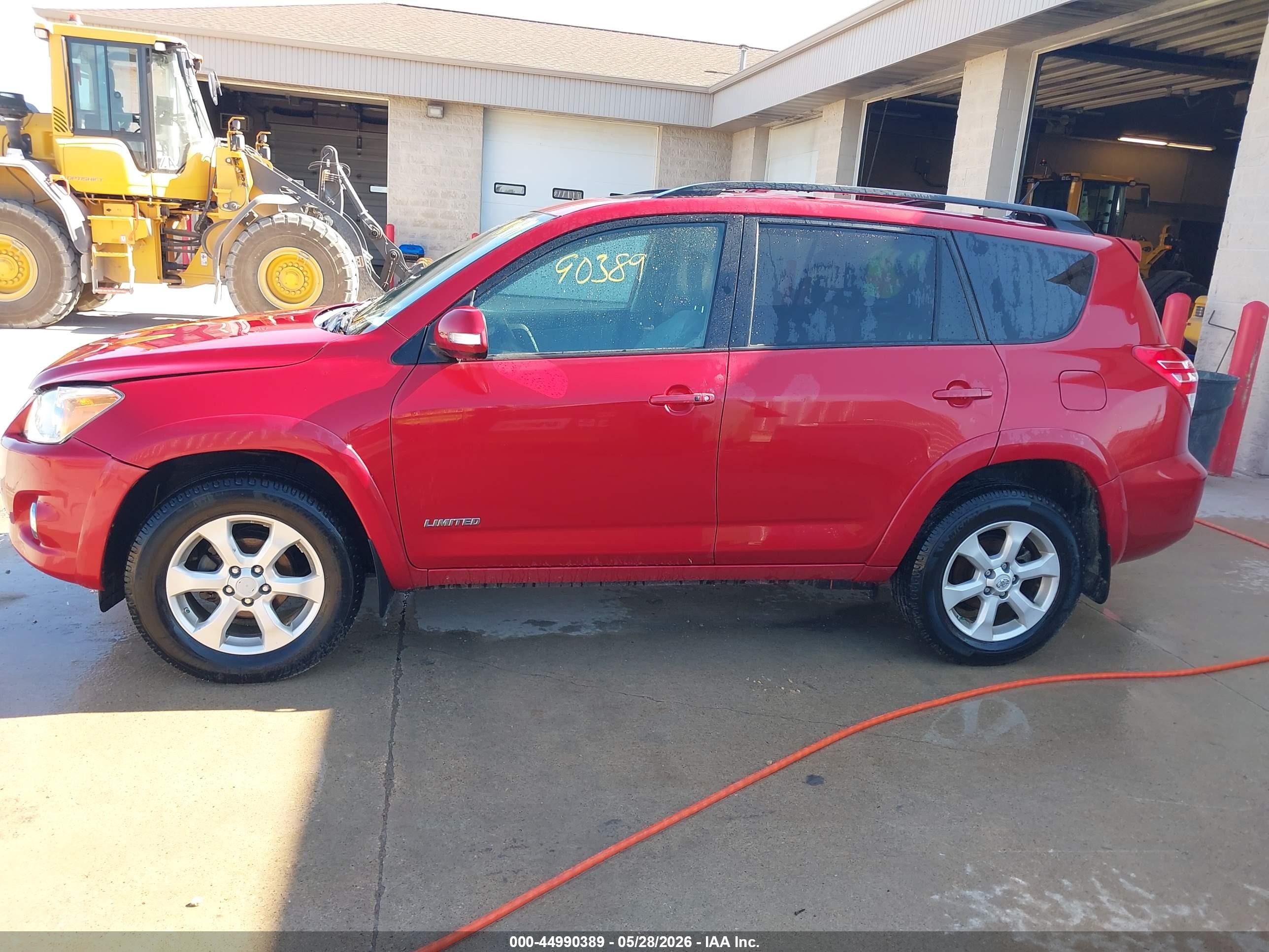2012 Toyota Rav4 Limited Red vin: 2T3DF4DV1CW254801