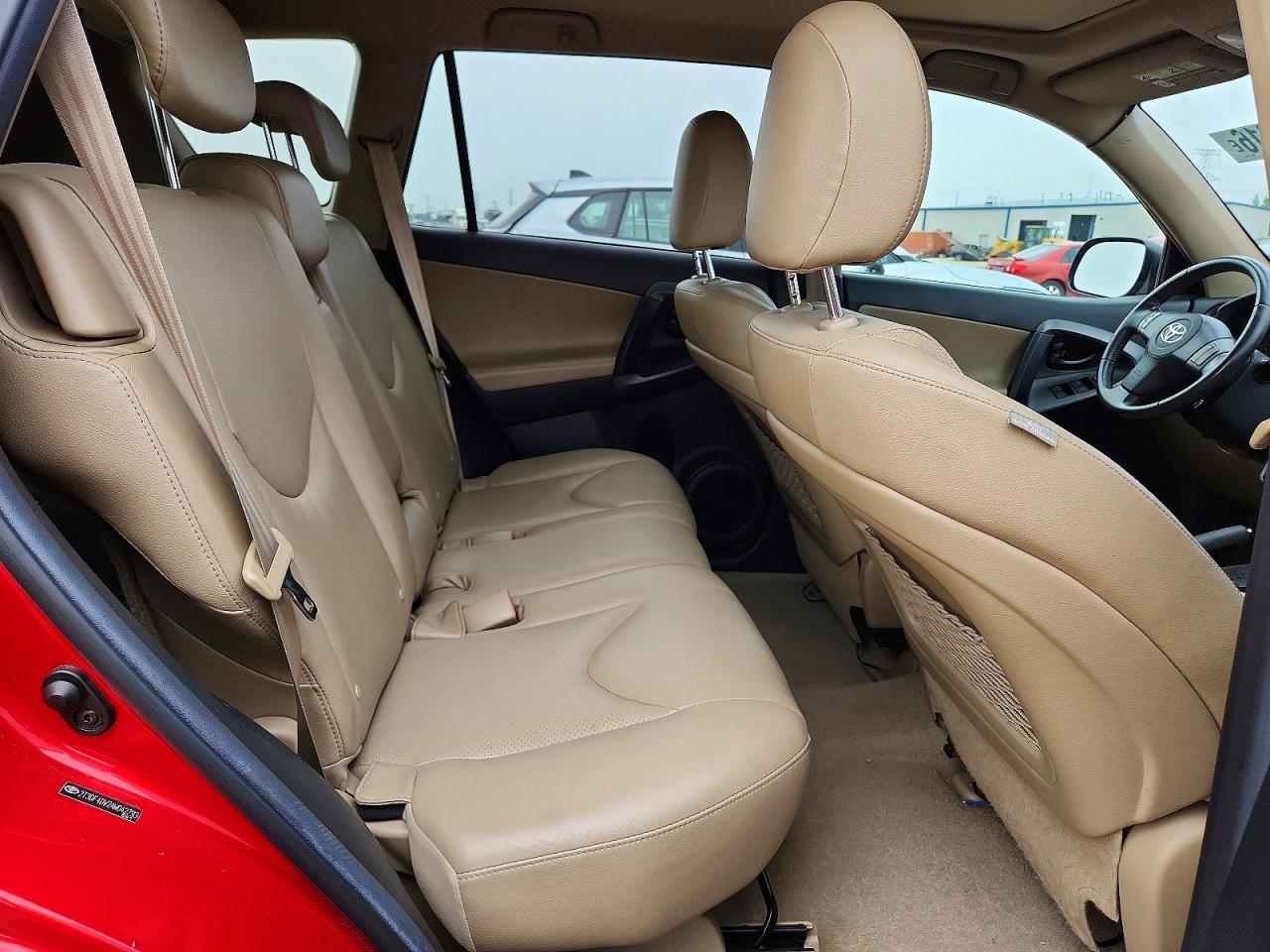2010 Toyota Rav4 Limited Red vin: 2T3DF4DV2AW042793