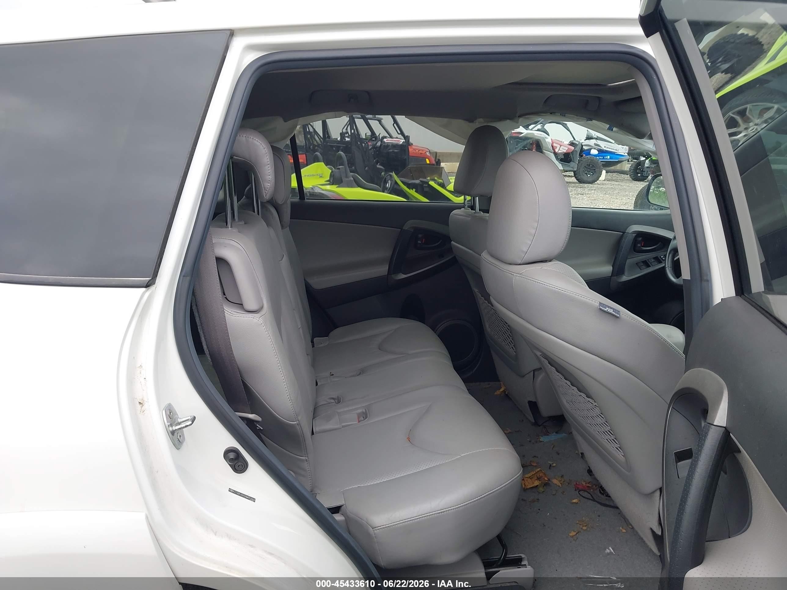 2010 Toyota Rav4 Limited White vin: 2T3DF4DV2AW052868