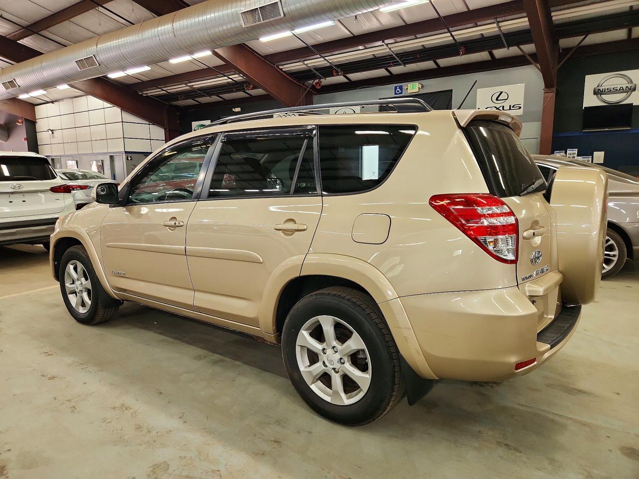 2010 Toyota Rav4 Limited Gold vin: 2T3DF4DV2AW078077