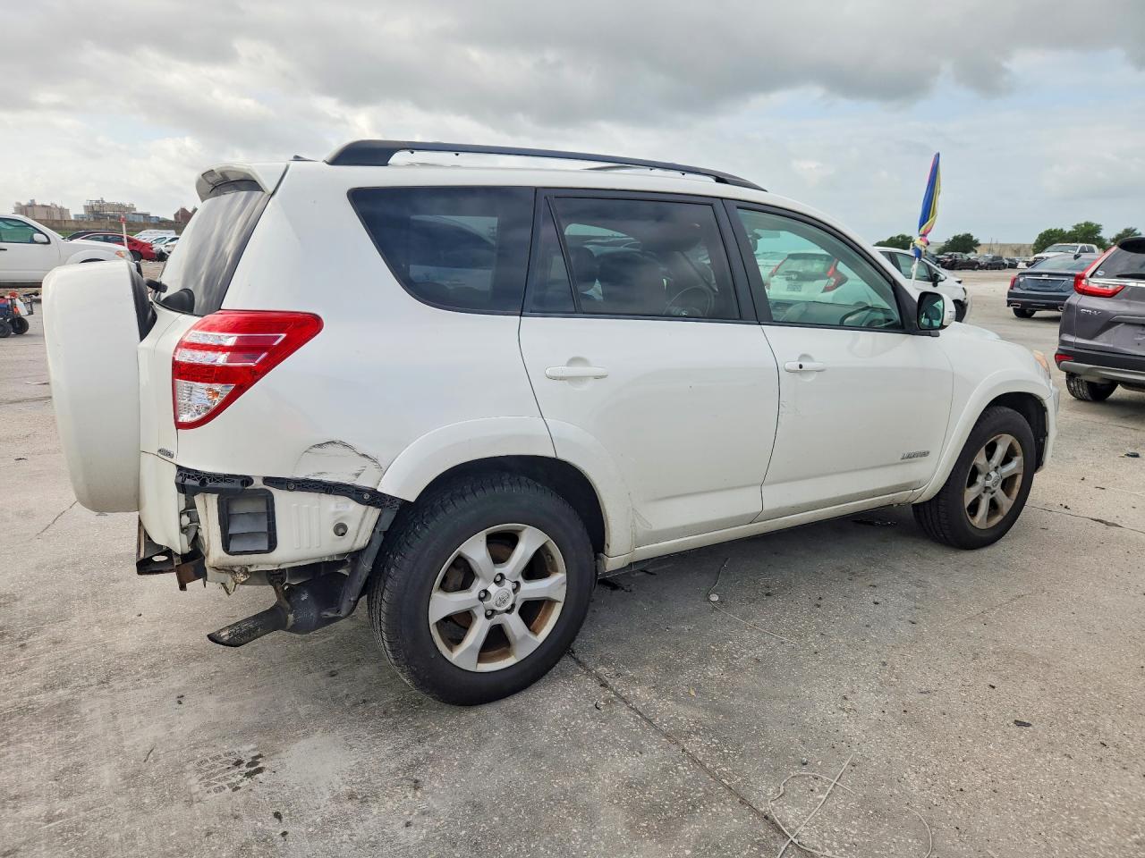 2012 Toyota Rav4 Limited White vin: 2T3DF4DV2CW200133