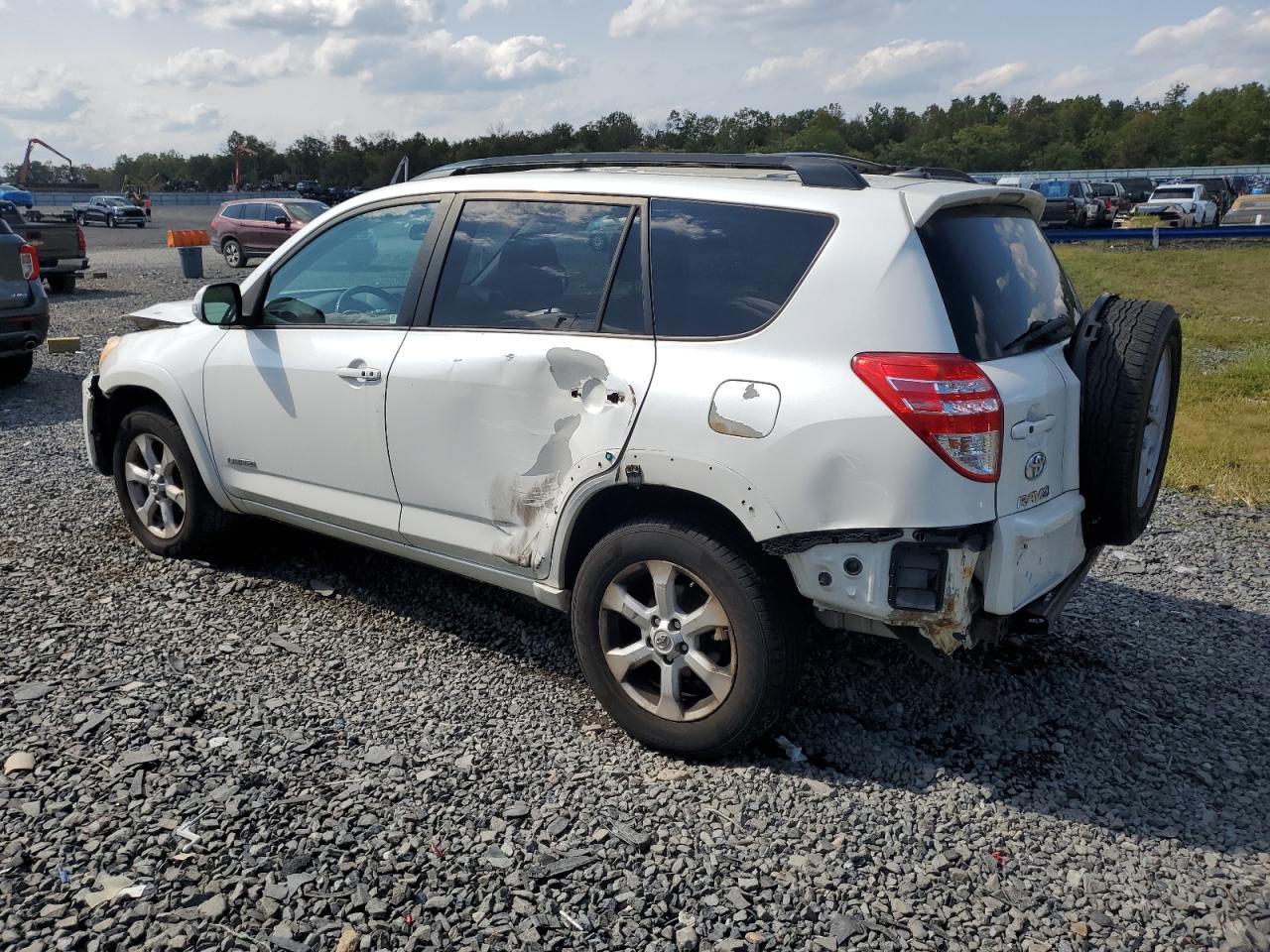 2011 Toyota Rav4 Limited White vin: 2T3DF4DV3BW107538
