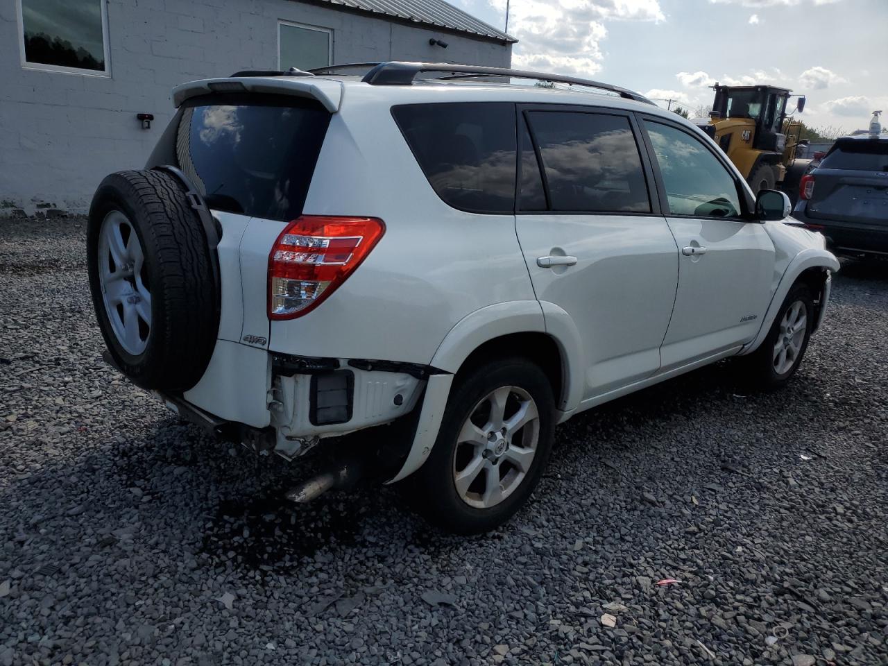 2011 Toyota Rav4 Limited White vin: 2T3DF4DV3BW107538