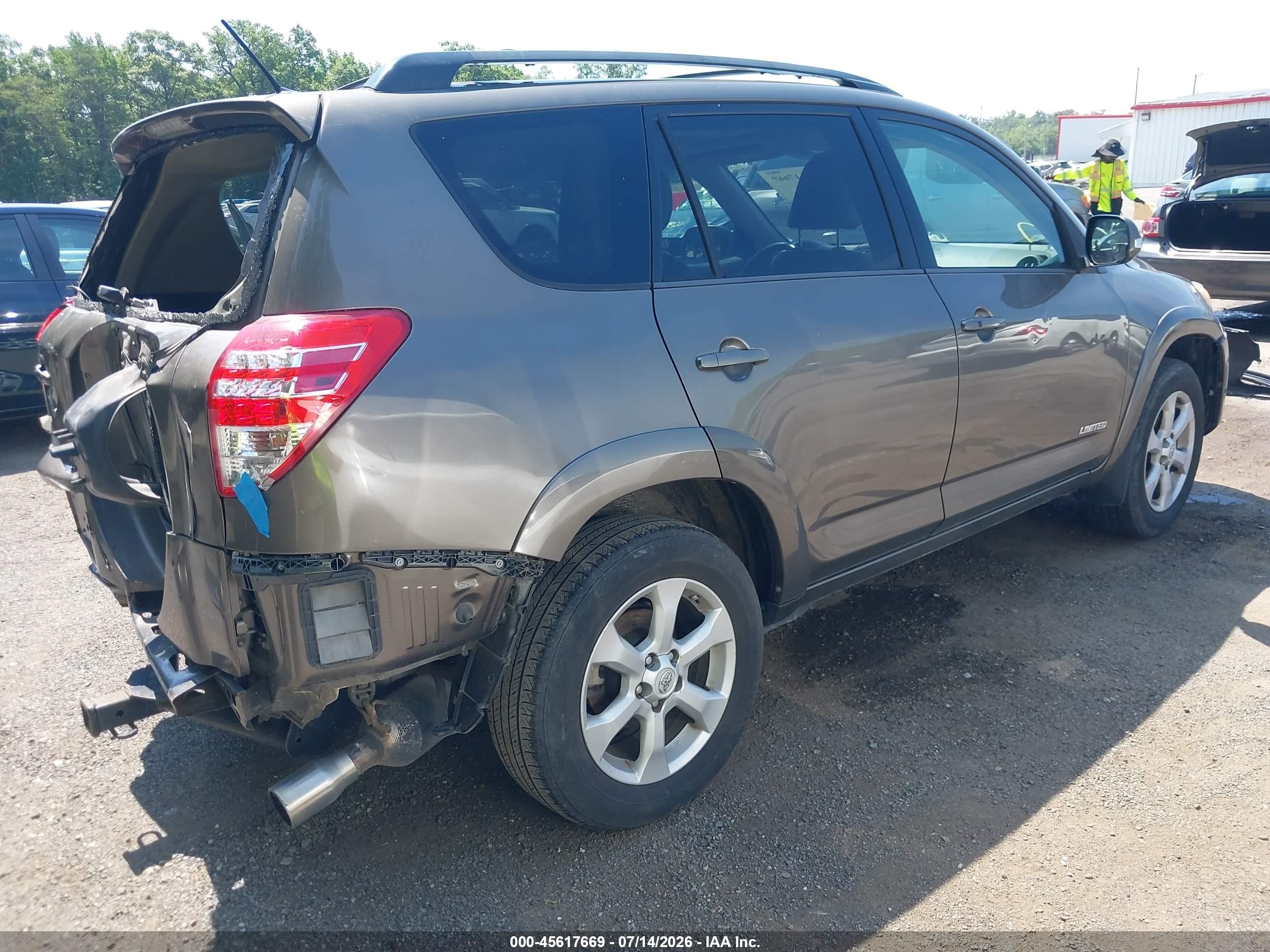 2011 Toyota Rav4 Limited Tan vin: 2T3DF4DV3BW145853