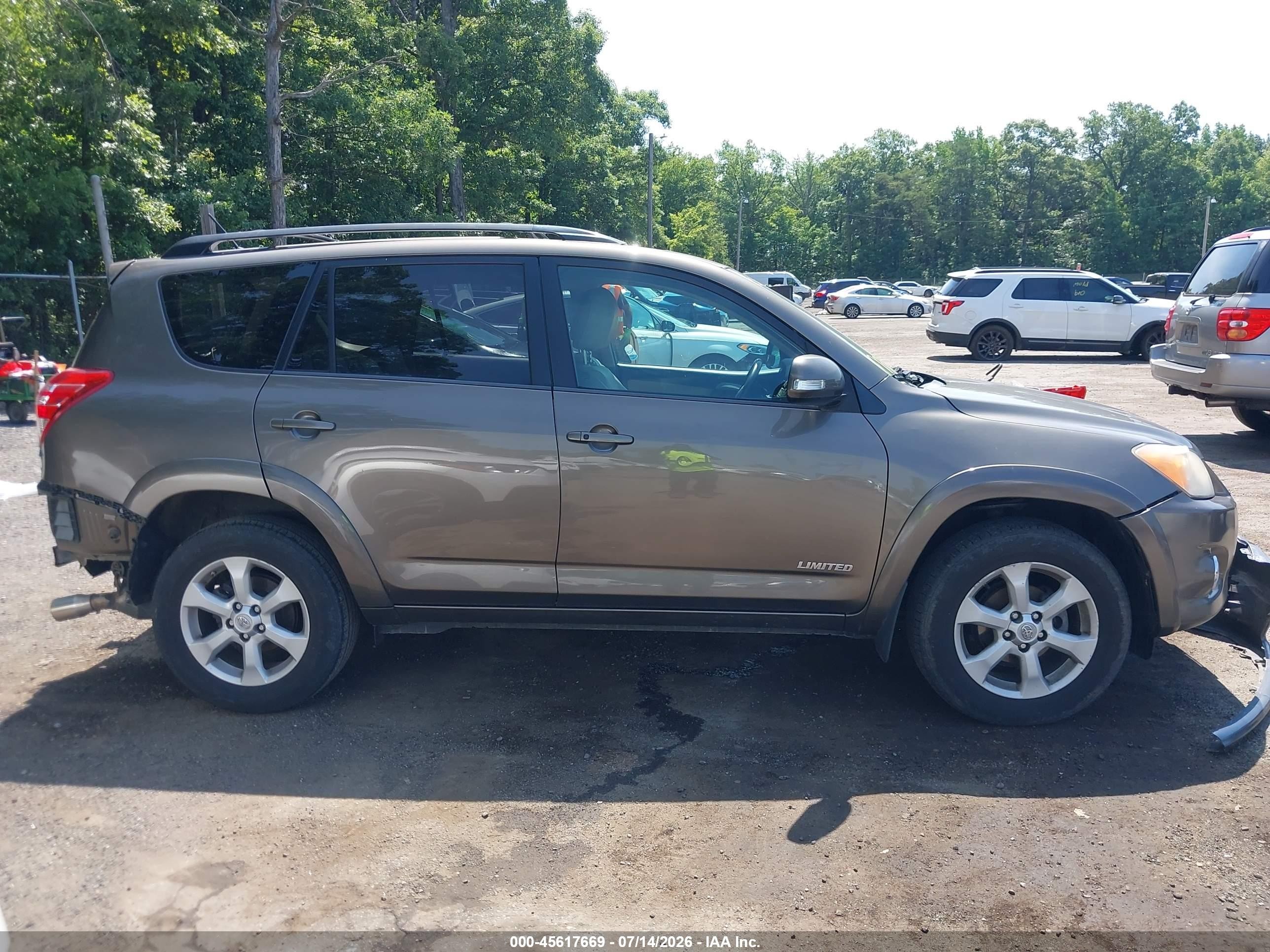 2011 Toyota Rav4 Limited Tan vin: 2T3DF4DV3BW145853