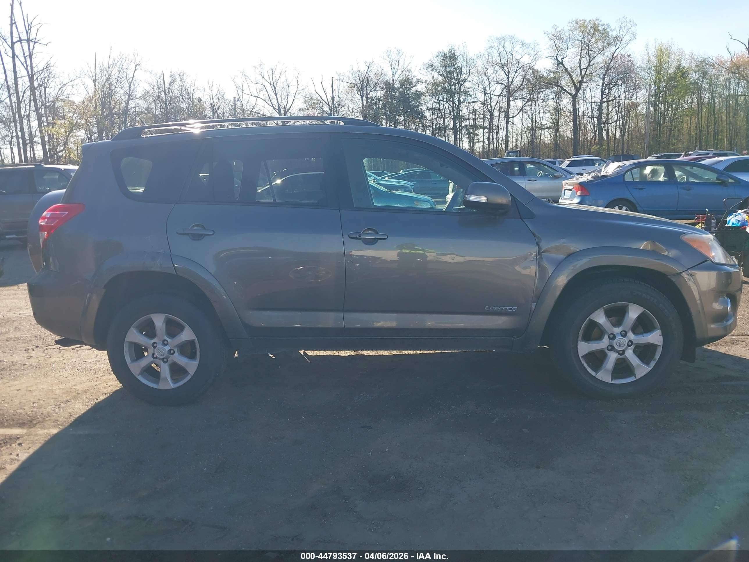 2011 Toyota Rav4 Limited Gray vin: 2T3DF4DV3BW163866