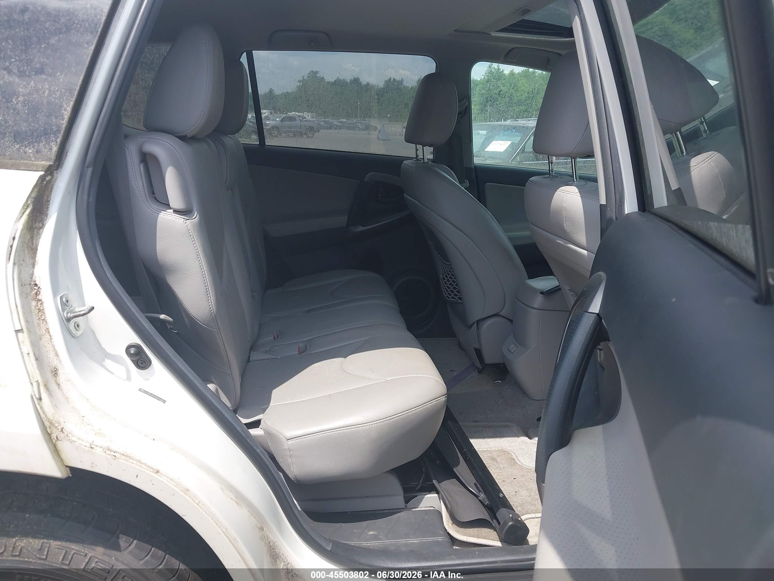 2012 Toyota Rav4 Limited White vin: 2T3DF4DV3CW249678