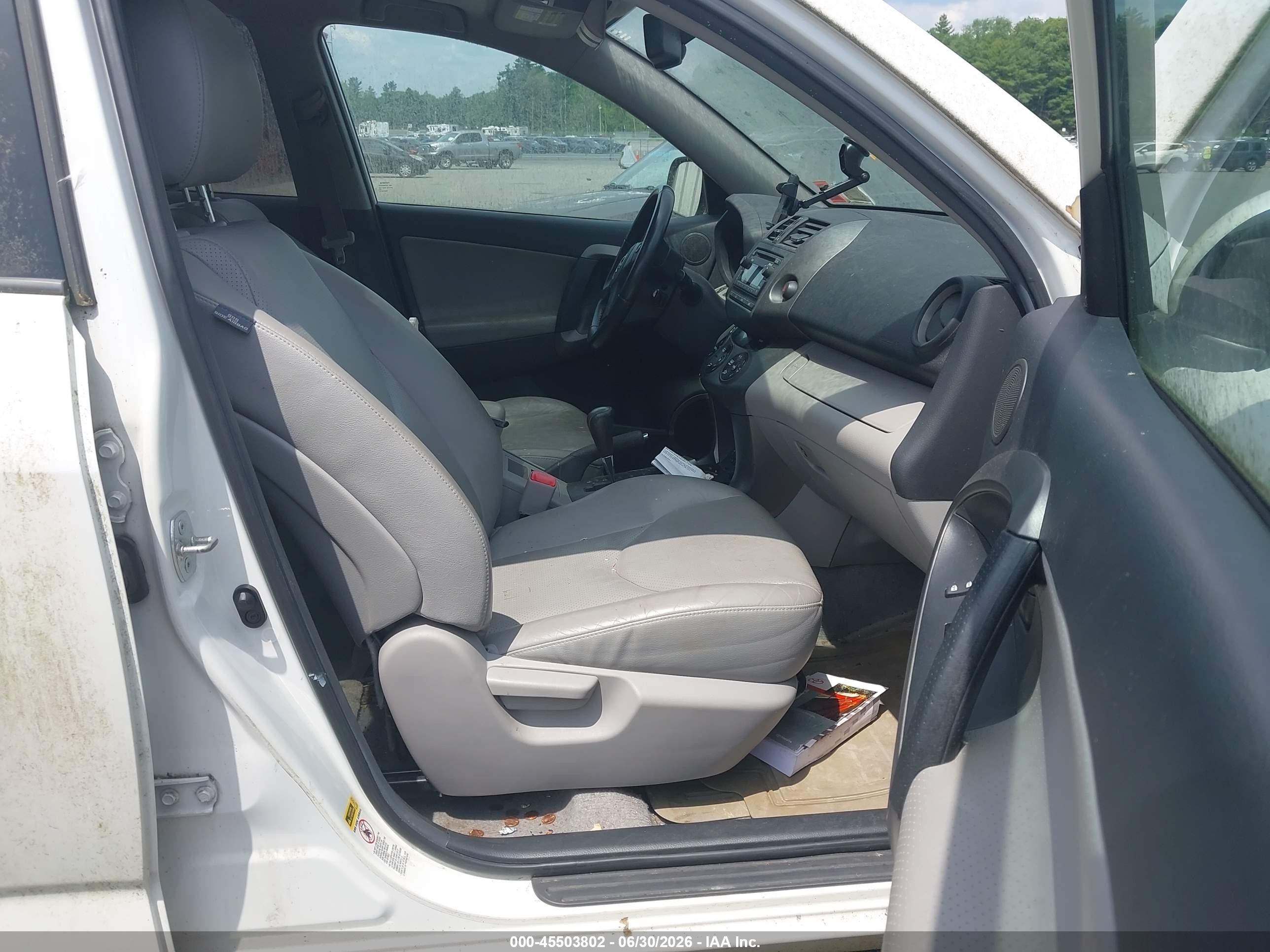 2012 Toyota Rav4 Limited White vin: 2T3DF4DV3CW249678