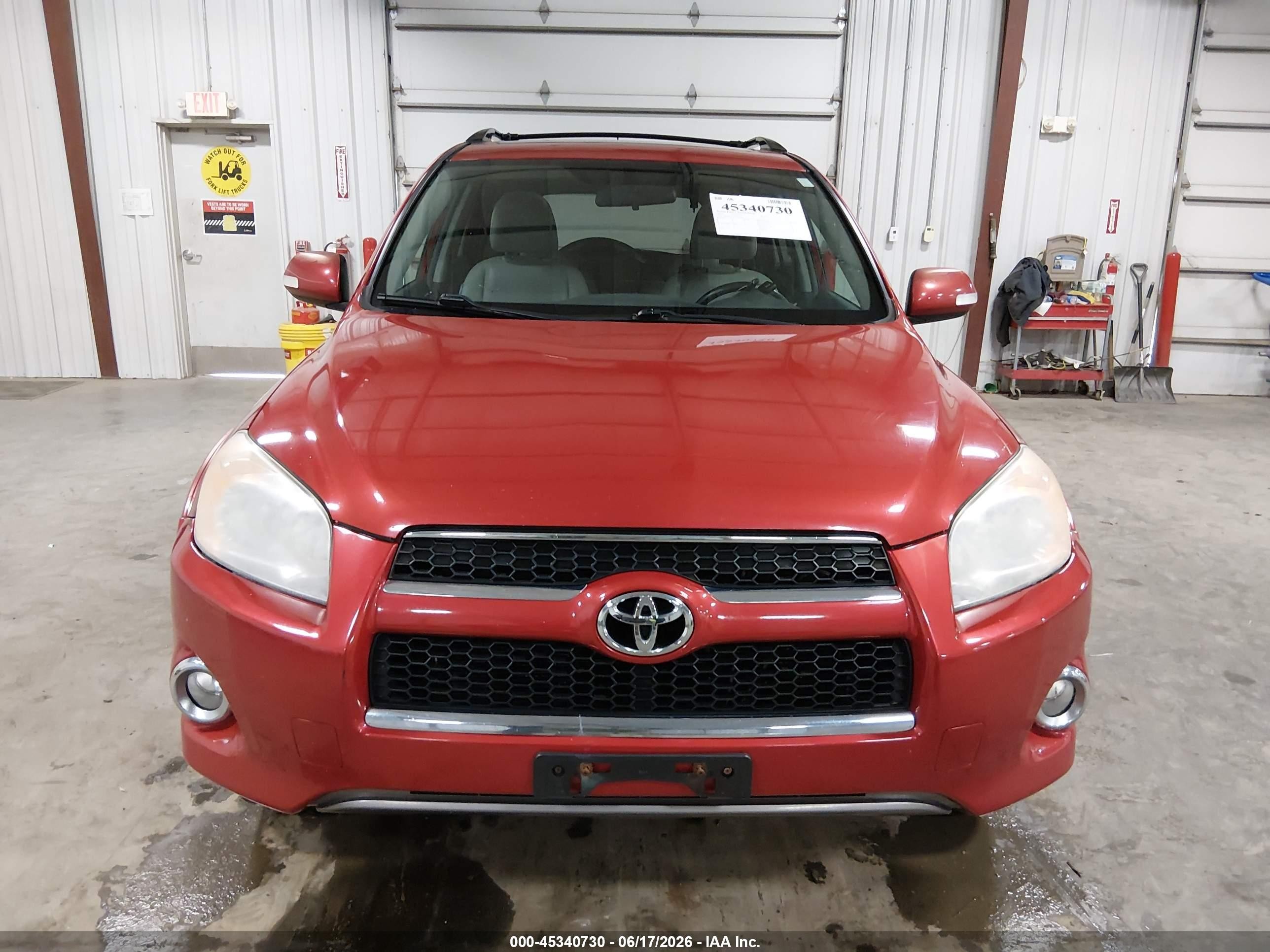2010 Toyota Rav4 Limited Red vin: 2T3DF4DV4AW076427