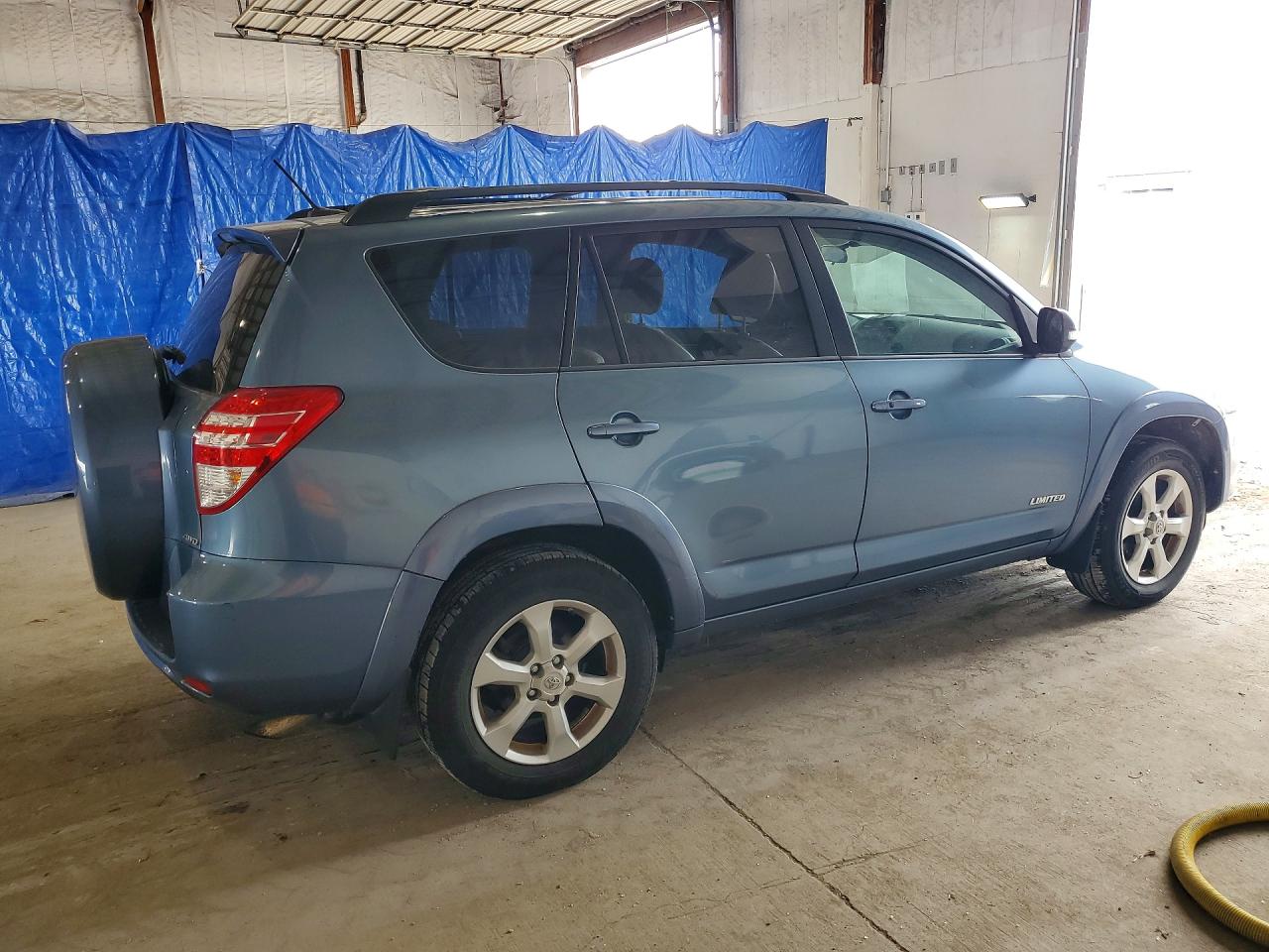 2011 Toyota Rav4 Limited Blue vin: 2T3DF4DV4BW095237