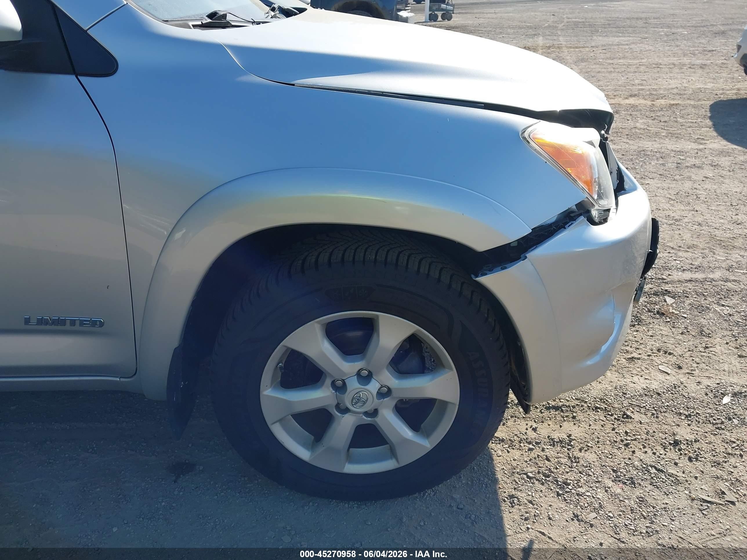 2011 Toyota Rav4 Limited Silver vin: 2T3DF4DV4BW121819