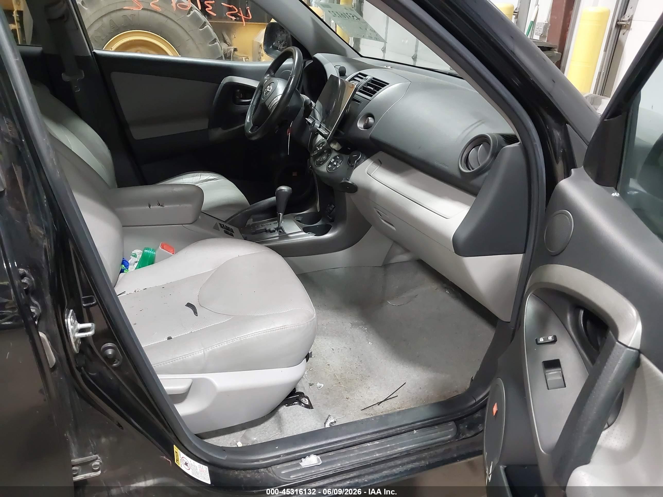 2011 Toyota Rav4 Limited Black vin: 2T3DF4DV4BW125837