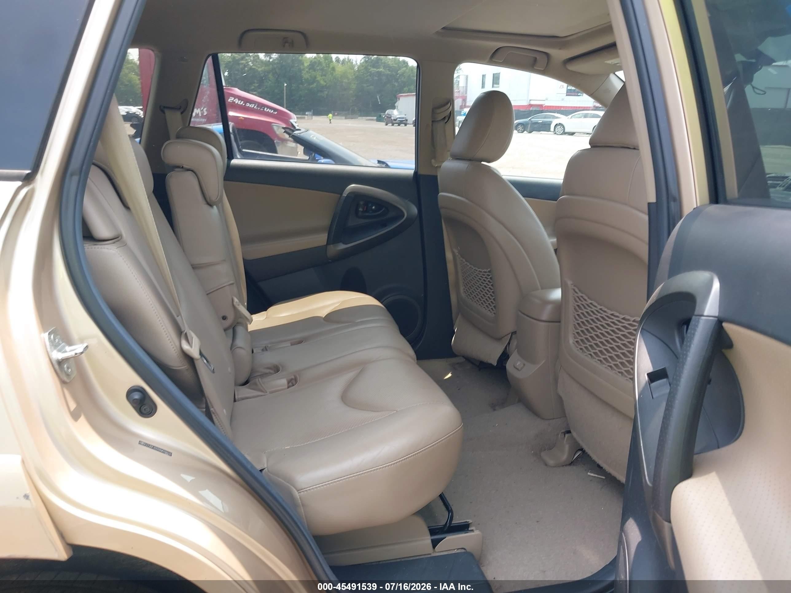 2011 Toyota Rav4 Limited Tan vin: 2T3DF4DV6BW098026