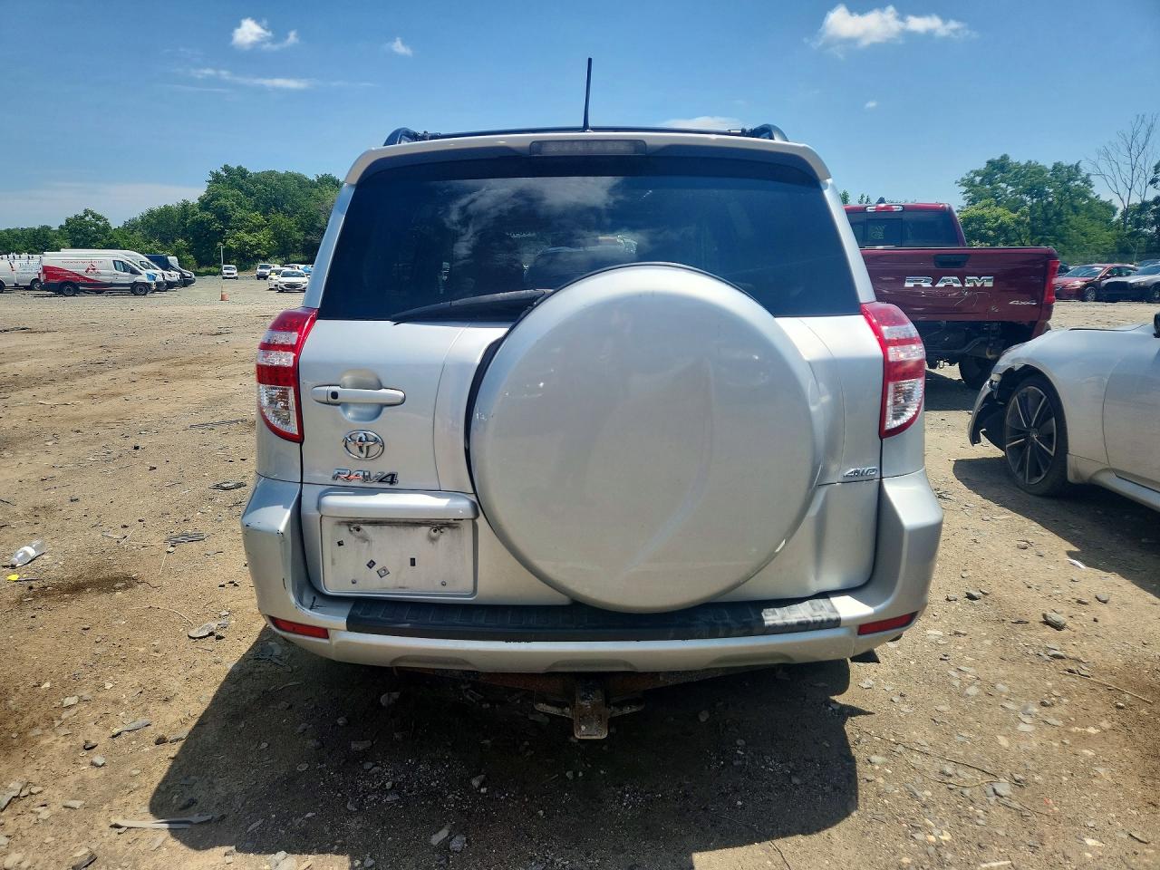 2011 Toyota Rav4 Limited Silver vin: 2T3DF4DV6BW103225