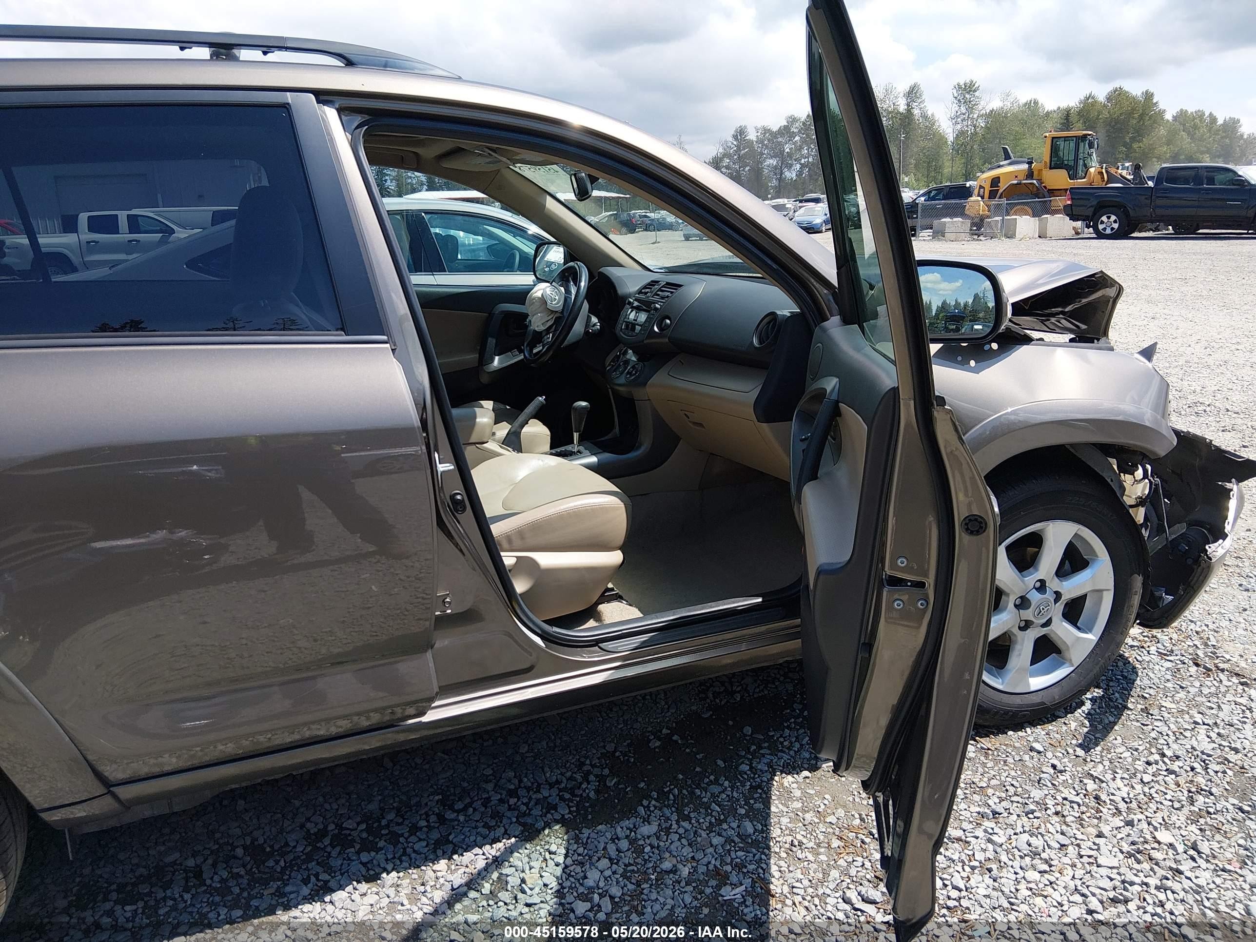 2010 Toyota Rav4 Limited Gold vin: 2T3DF4DV7AW054776