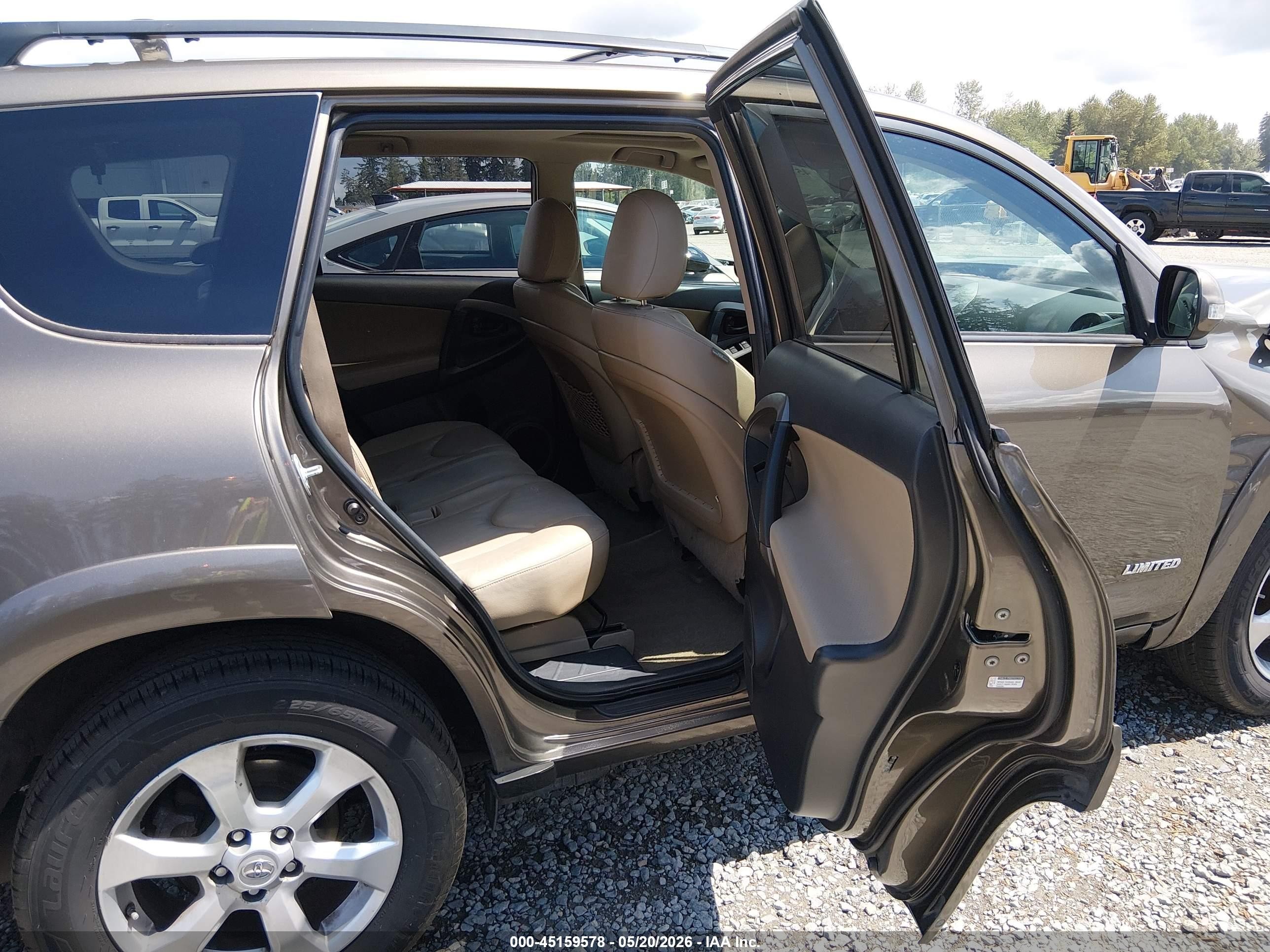 2010 Toyota Rav4 Limited Gold vin: 2T3DF4DV7AW054776