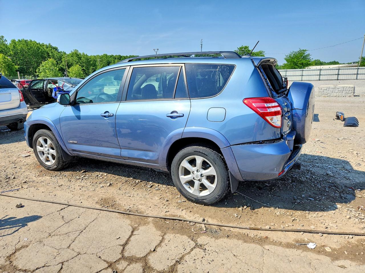 2011 Toyota Rav4 Limited Blue vin: 2T3DF4DV7BW145502