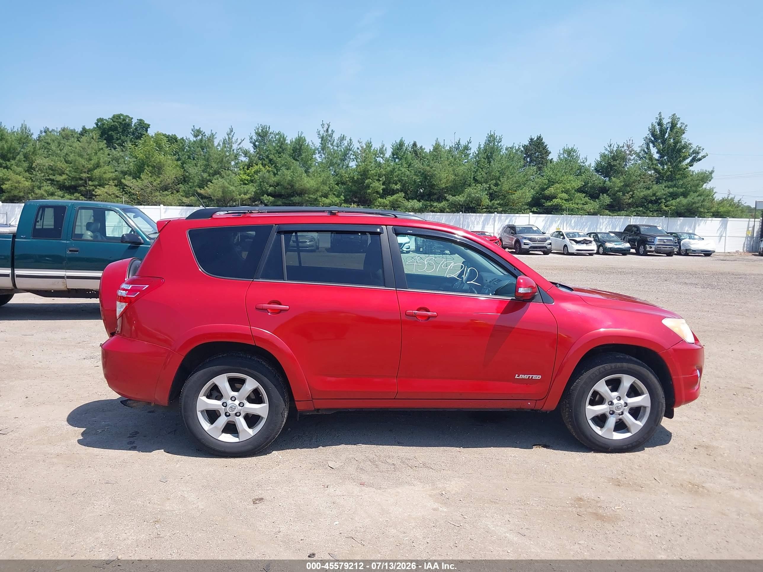 2012 Toyota Rav4 Limited Red vin: 2T3DF4DV8CW219866