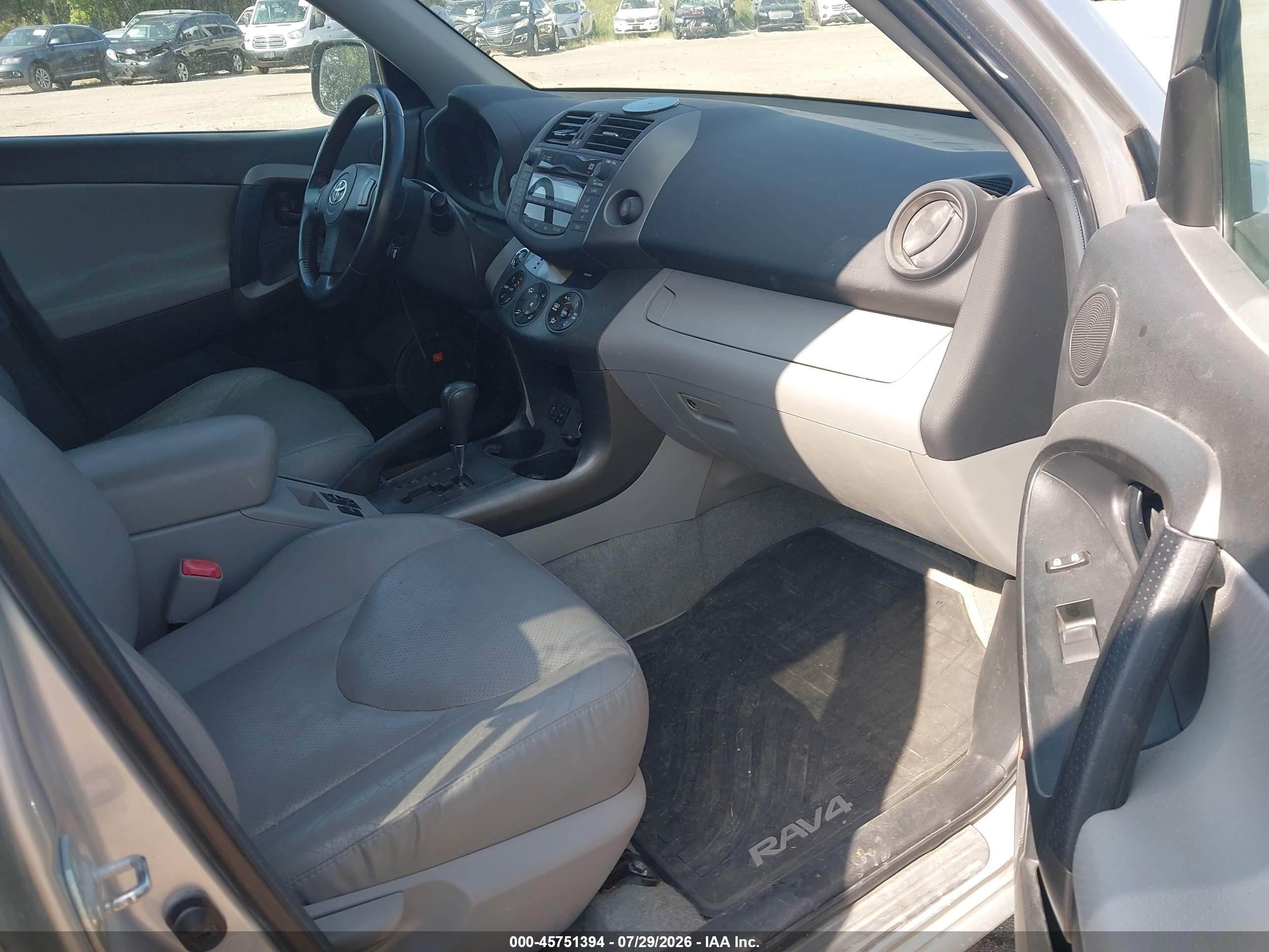 2010 Toyota Rav4 Limited Silver vin: 2T3DF4DV9AW073636