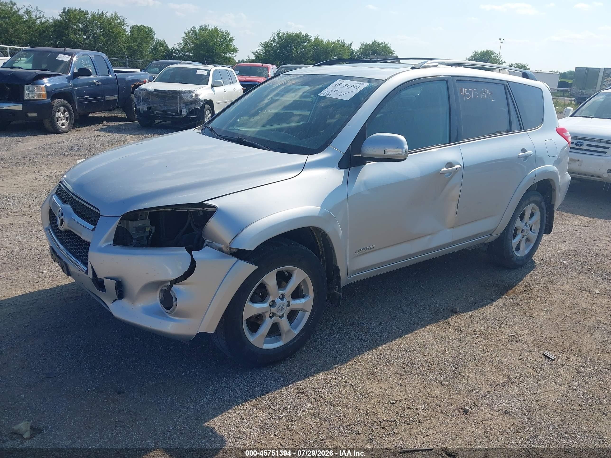 2010 Toyota Rav4 Limited Silver vin: 2T3DF4DV9AW073636
