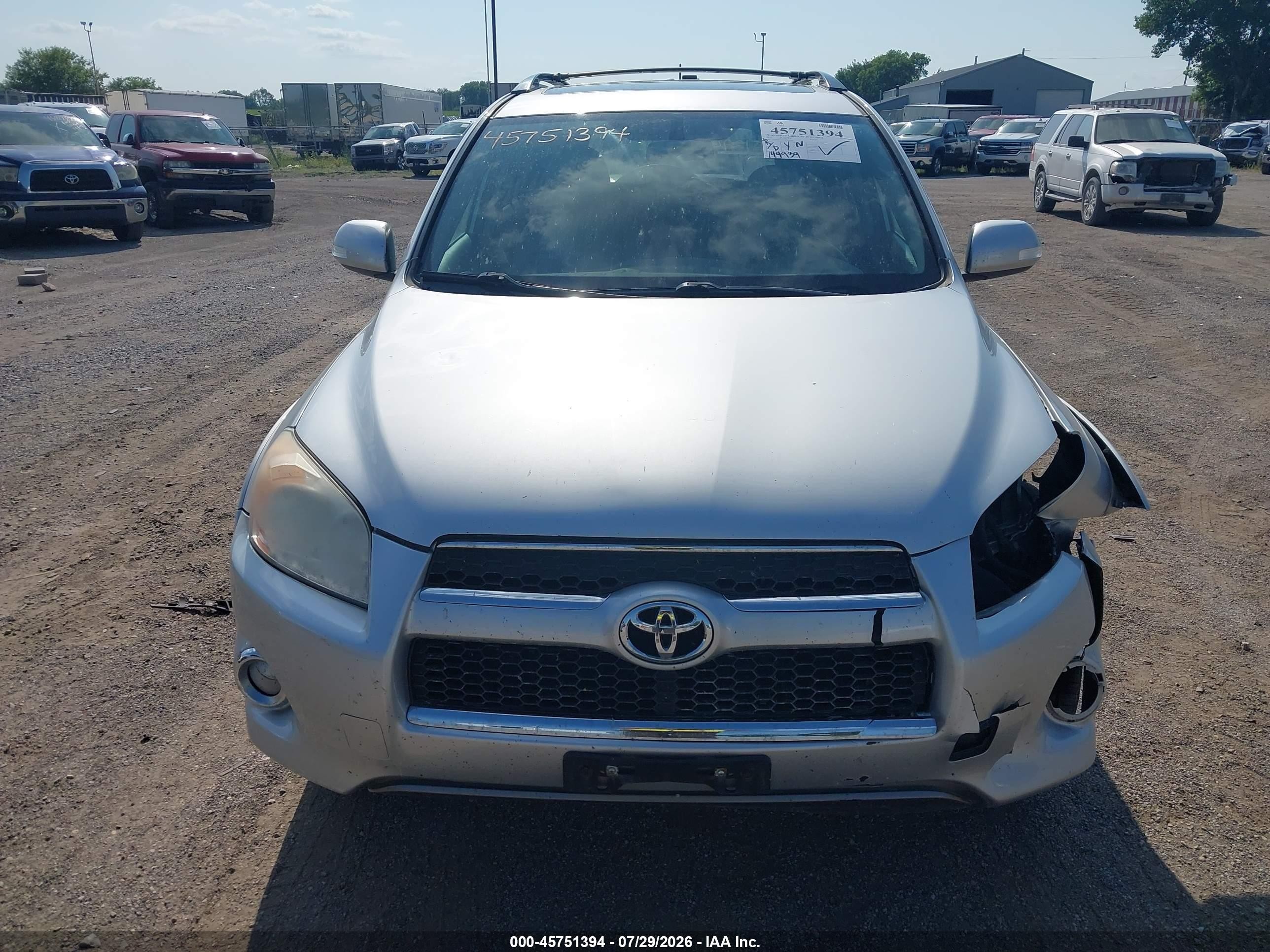 2010 Toyota Rav4 Limited Silver vin: 2T3DF4DV9AW073636
