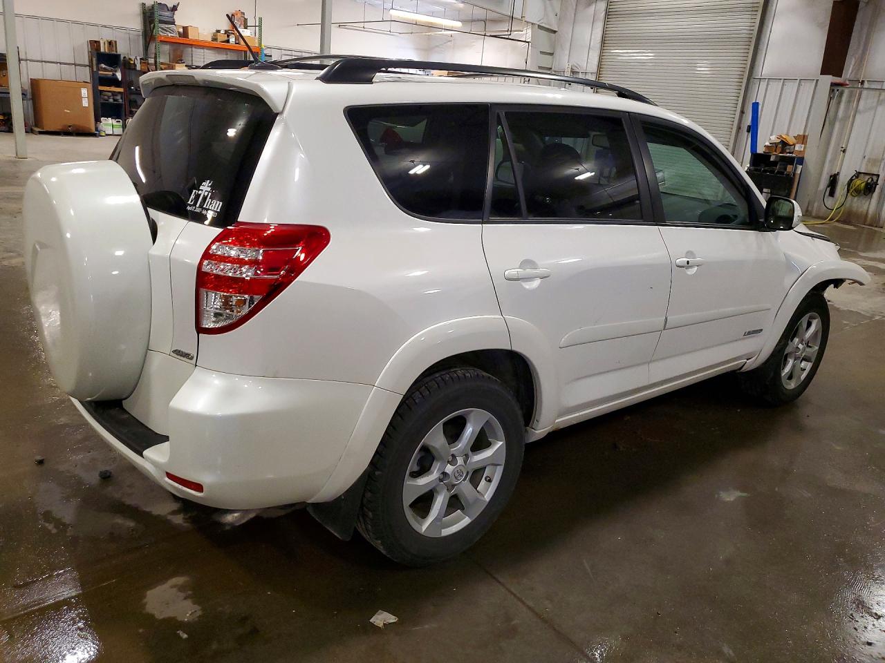 2011 Toyota Rav4 Limited White vin: 2T3DF4DV9BW106393