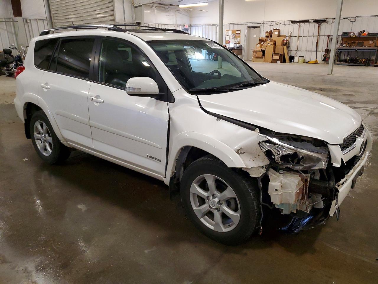 2011 Toyota Rav4 Limited White vin: 2T3DF4DV9BW106393