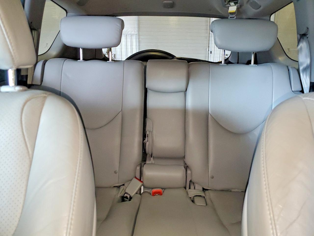 2011 Toyota Rav4 Limited White vin: 2T3DF4DV9BW106393