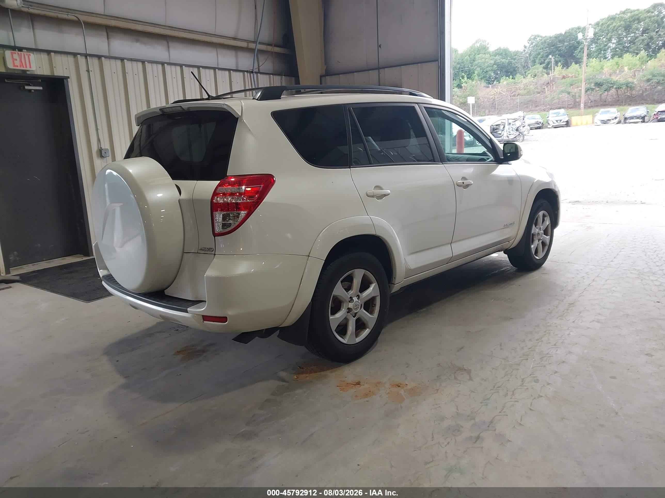 2012 Toyota Rav4 Limited White vin: 2T3DF4DV9CW219021