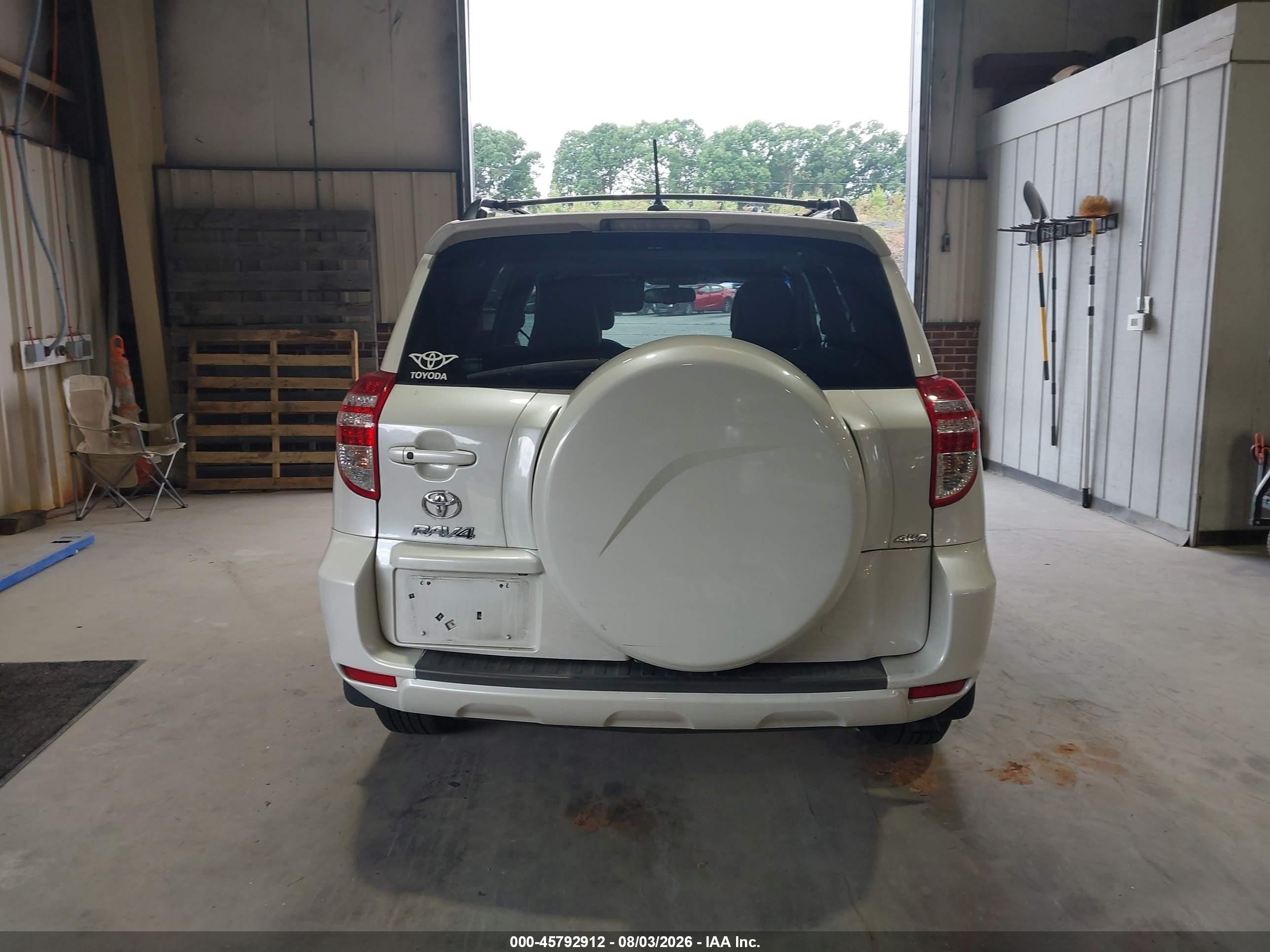 2012 Toyota Rav4 Limited White vin: 2T3DF4DV9CW219021