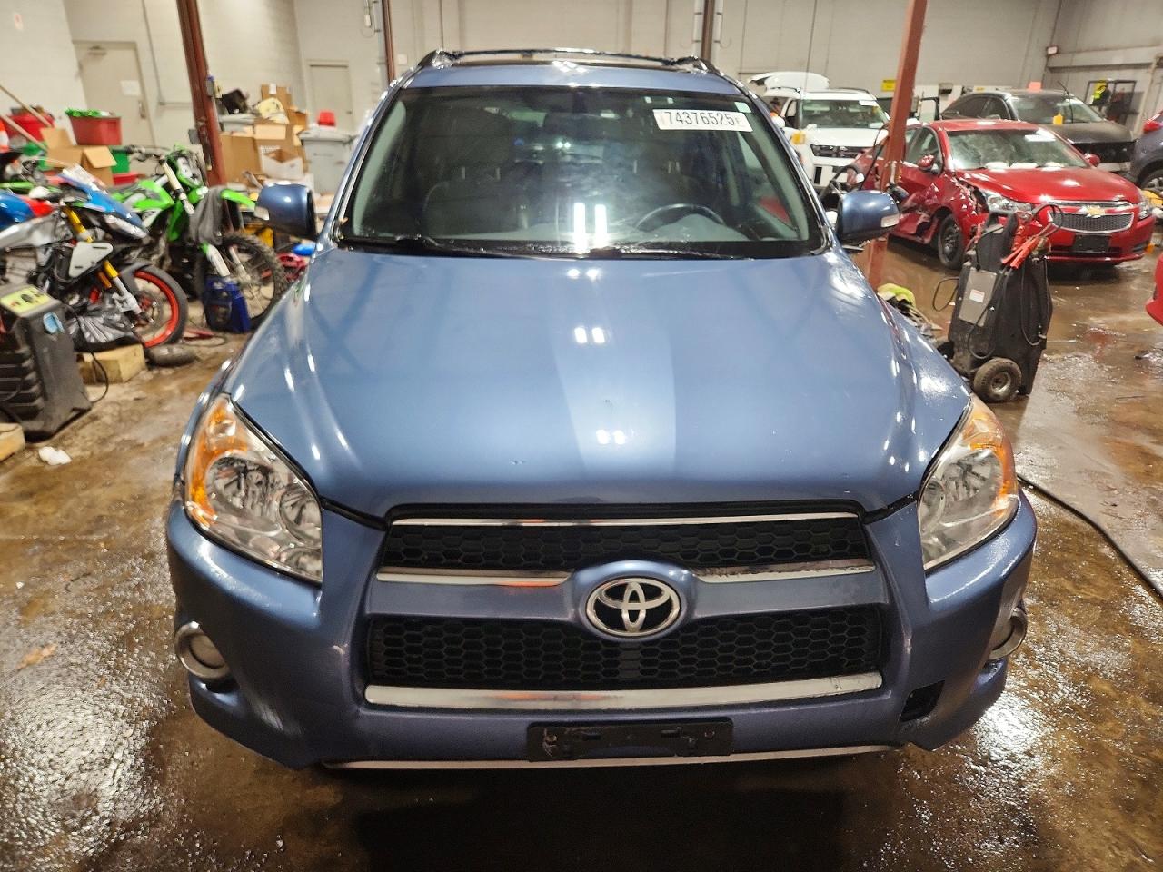 2012 Toyota Rav4 Limited Blue vin: 2T3DF4DV9CW220184