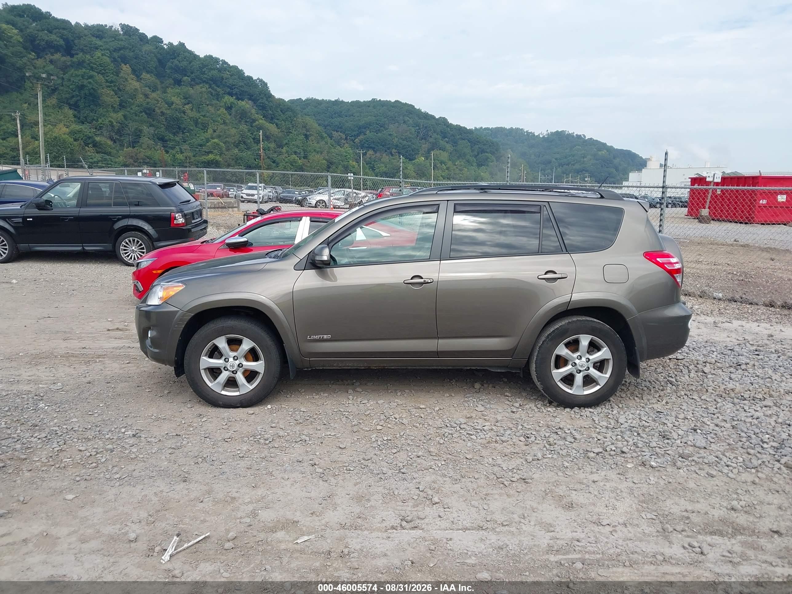 2011 Toyota Rav4 Limited Brown vin: 2T3DF4DVXBW145865