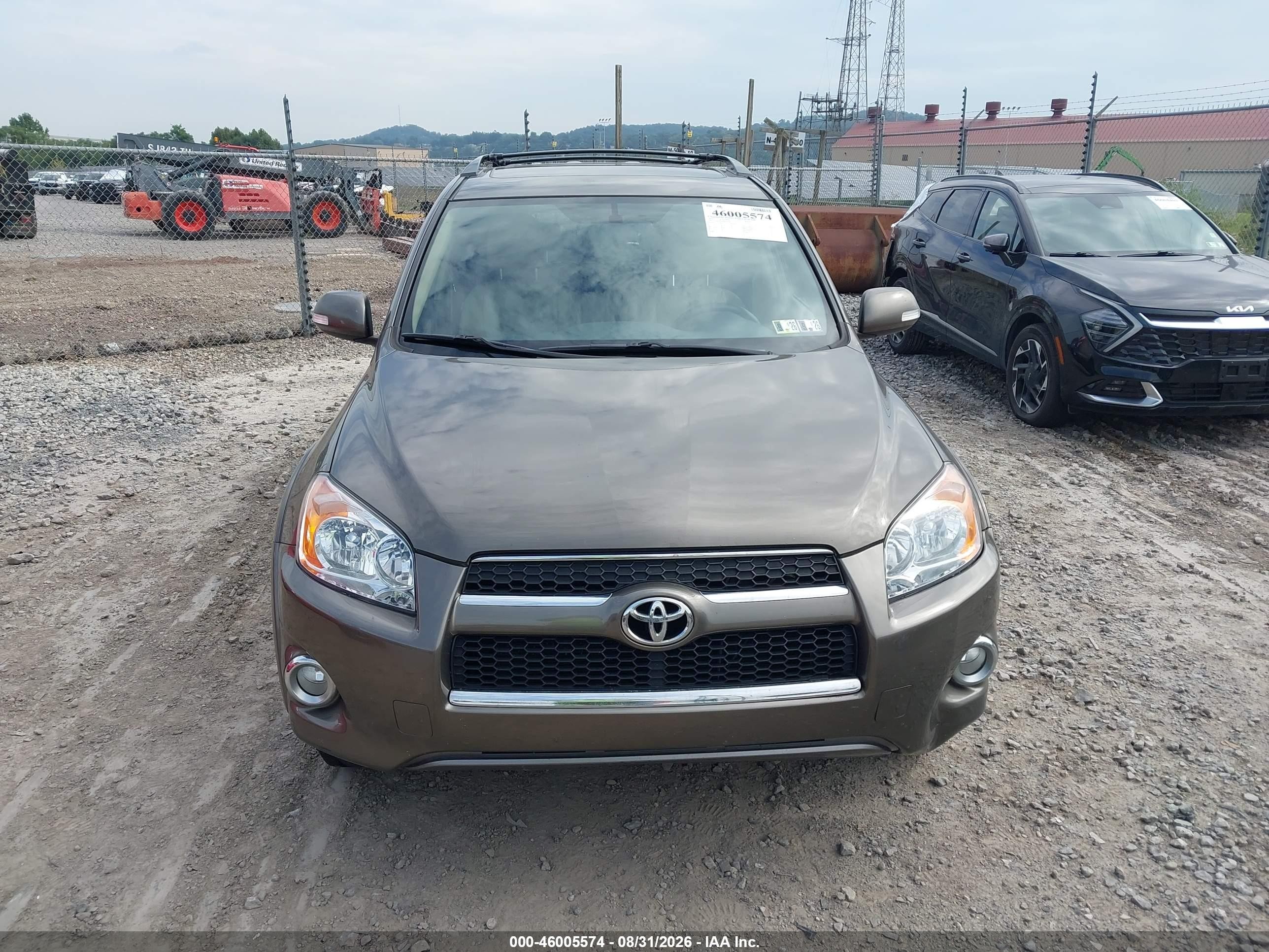 2011 Toyota Rav4 Limited Brown vin: 2T3DF4DVXBW145865
