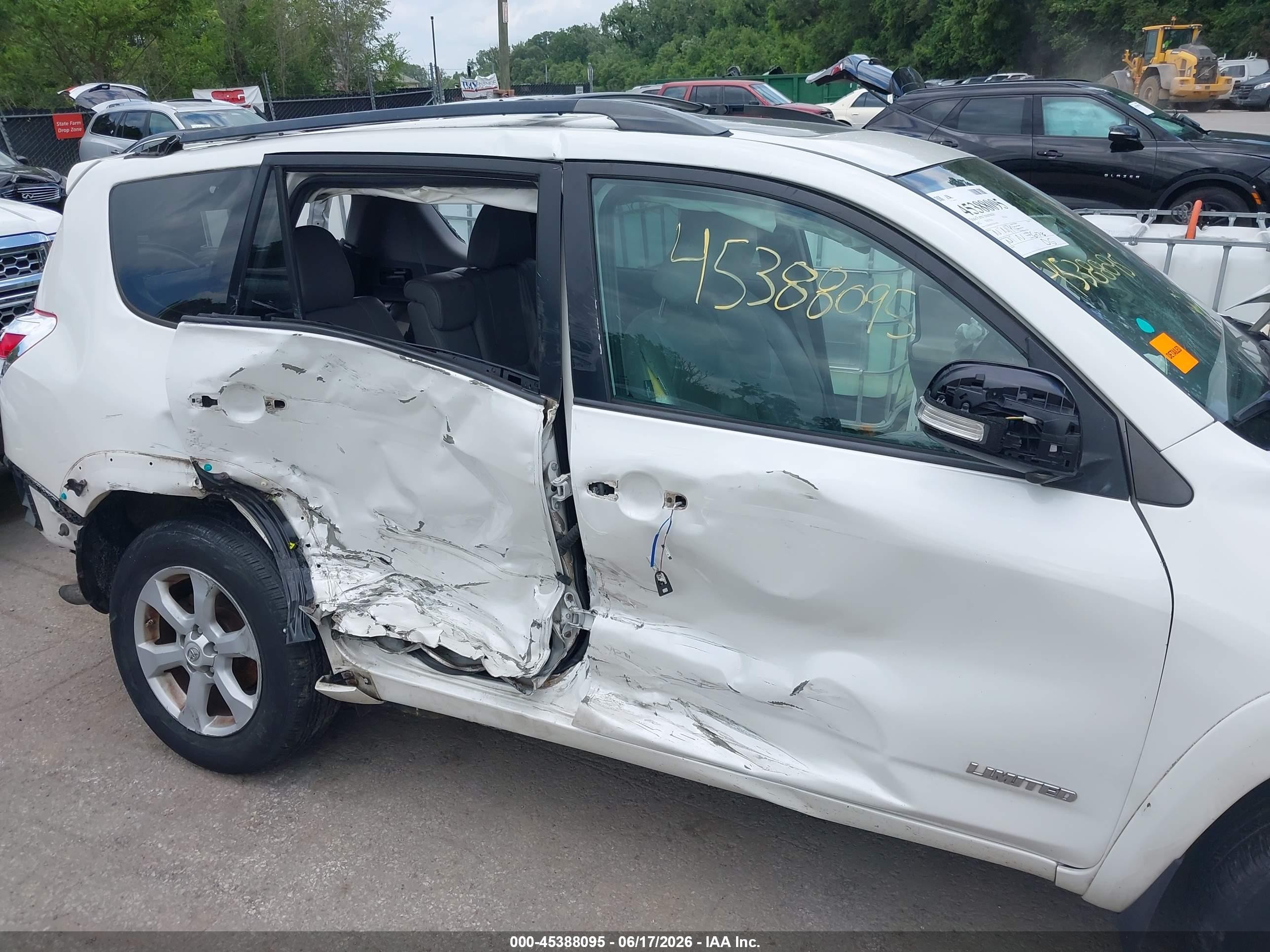 2012 Toyota Rav4 Limited Белый vin: 2T3DF4DVXCW247961