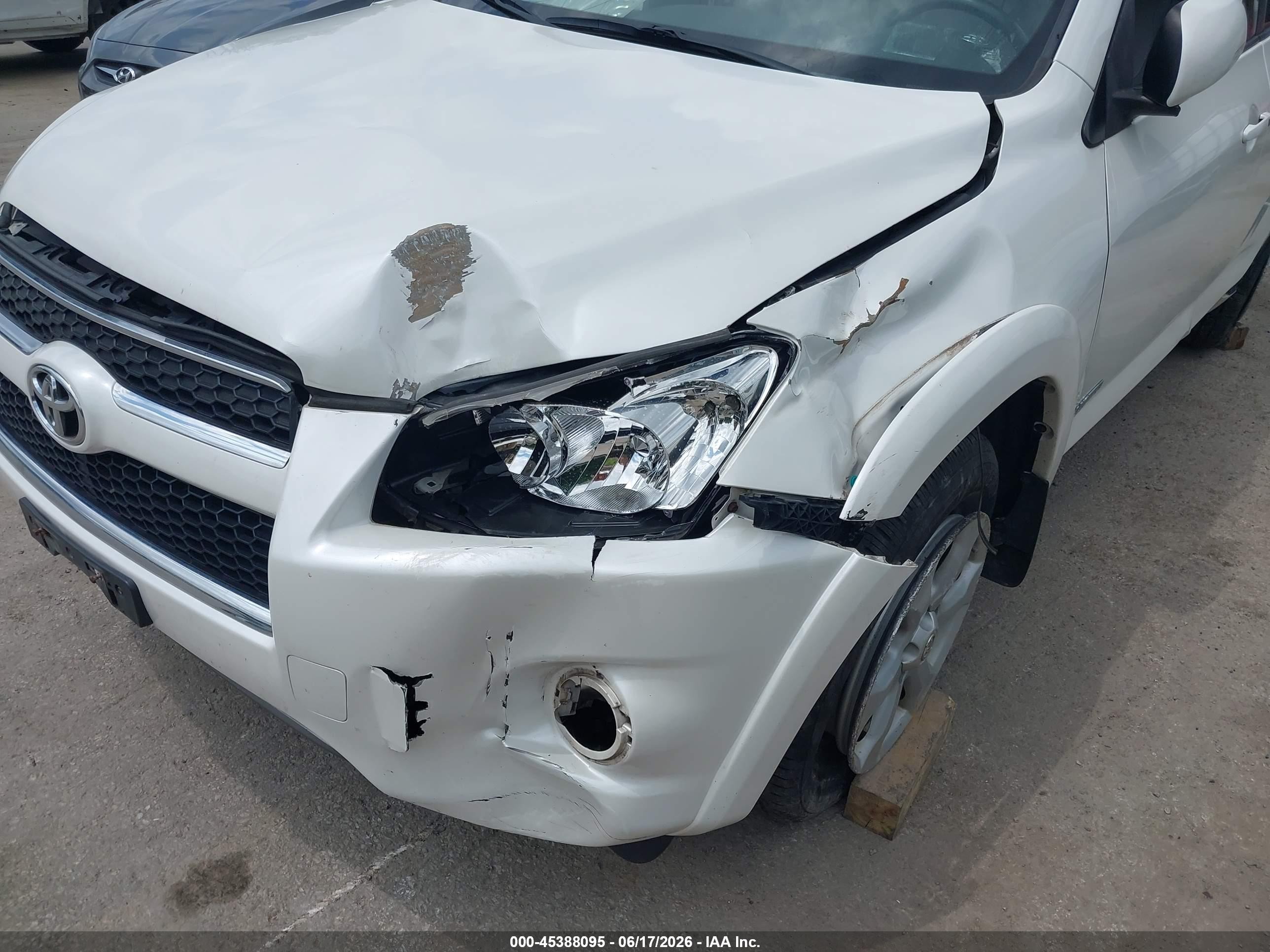 2012 Toyota Rav4 Limited Белый vin: 2T3DF4DVXCW247961