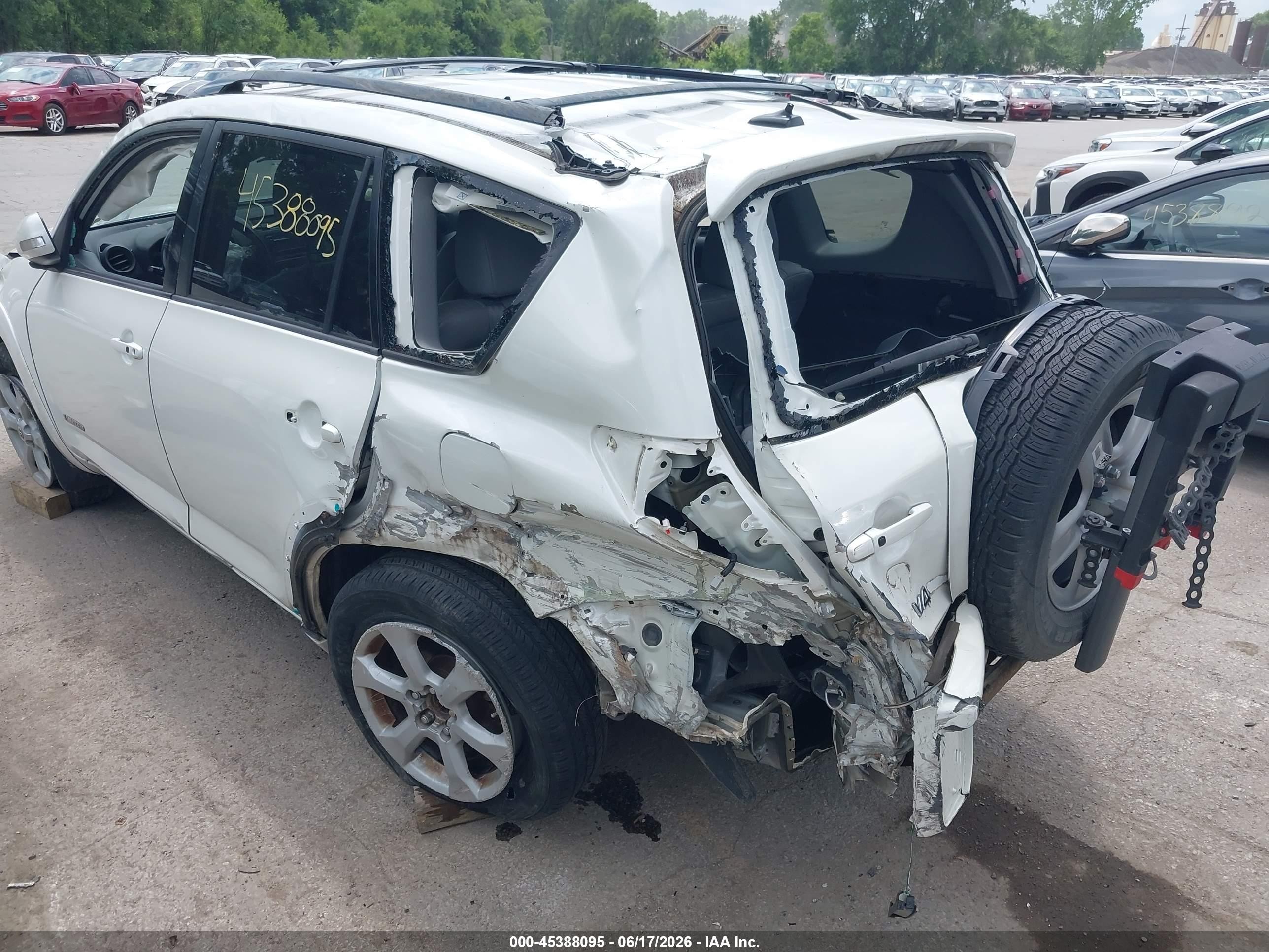 2012 Toyota Rav4 Limited Белый vin: 2T3DF4DVXCW247961